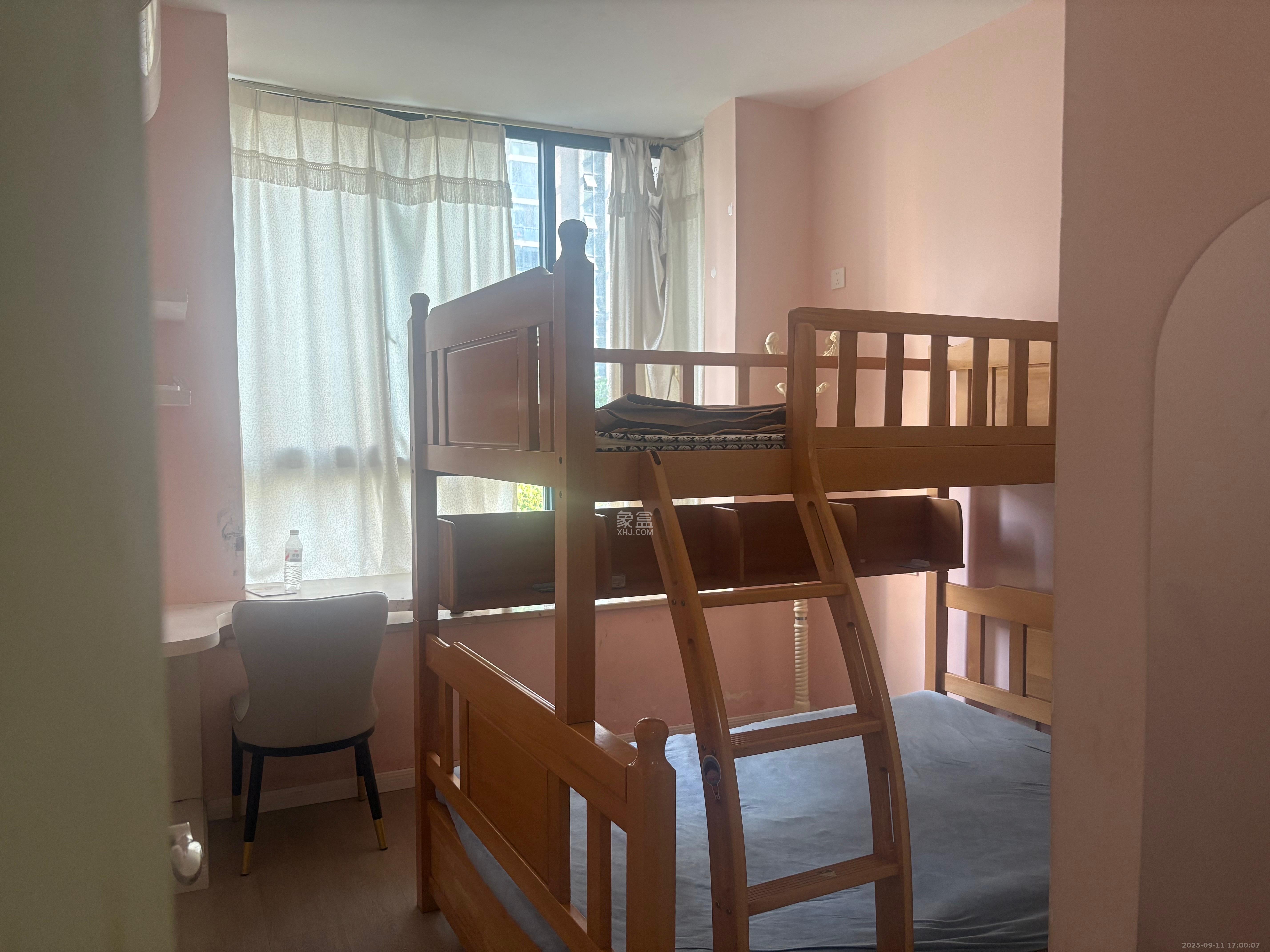 湘江世纪城星江苑  2室2厅1卫    2300.0元/月室内图