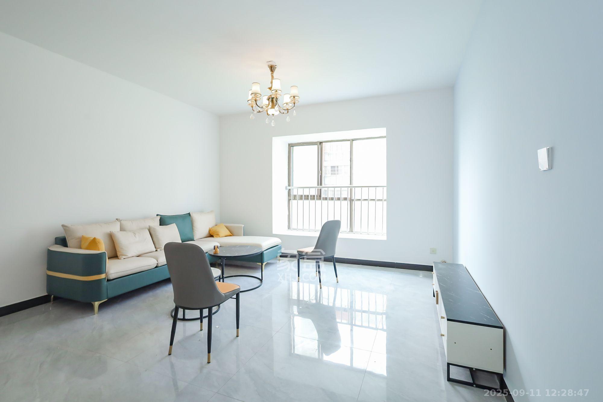 丽都桃源(金峰北院二期)  3室2厅2卫    2200.0元/月 丽都桃源(金峰北院二期)  3室2厅2卫    2200.0元/月室内图