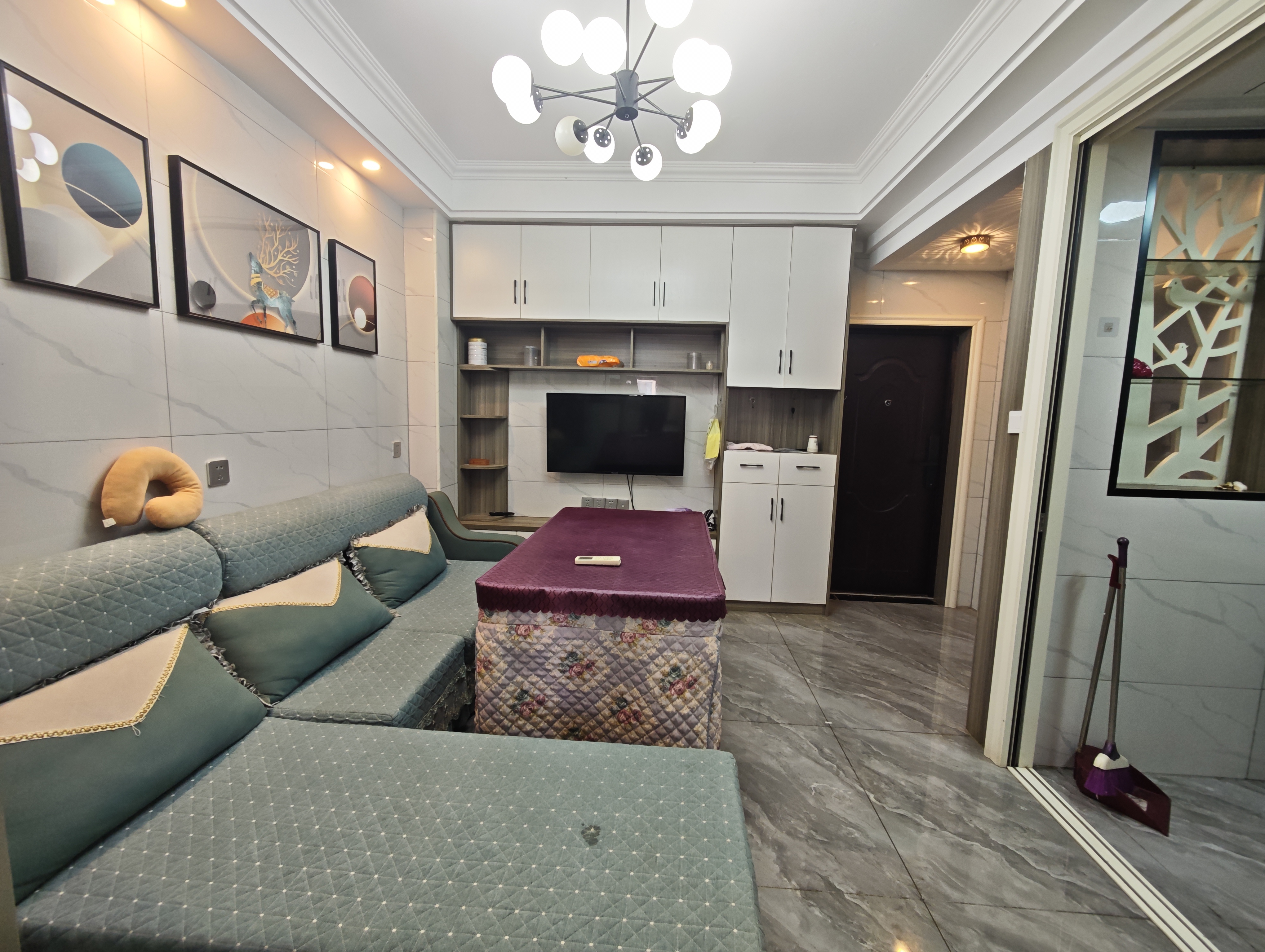 百弘学府城 1室1厅1卫 1380.0元/月 百弘学府城 1室1厅1卫 1380.0元/月室内图