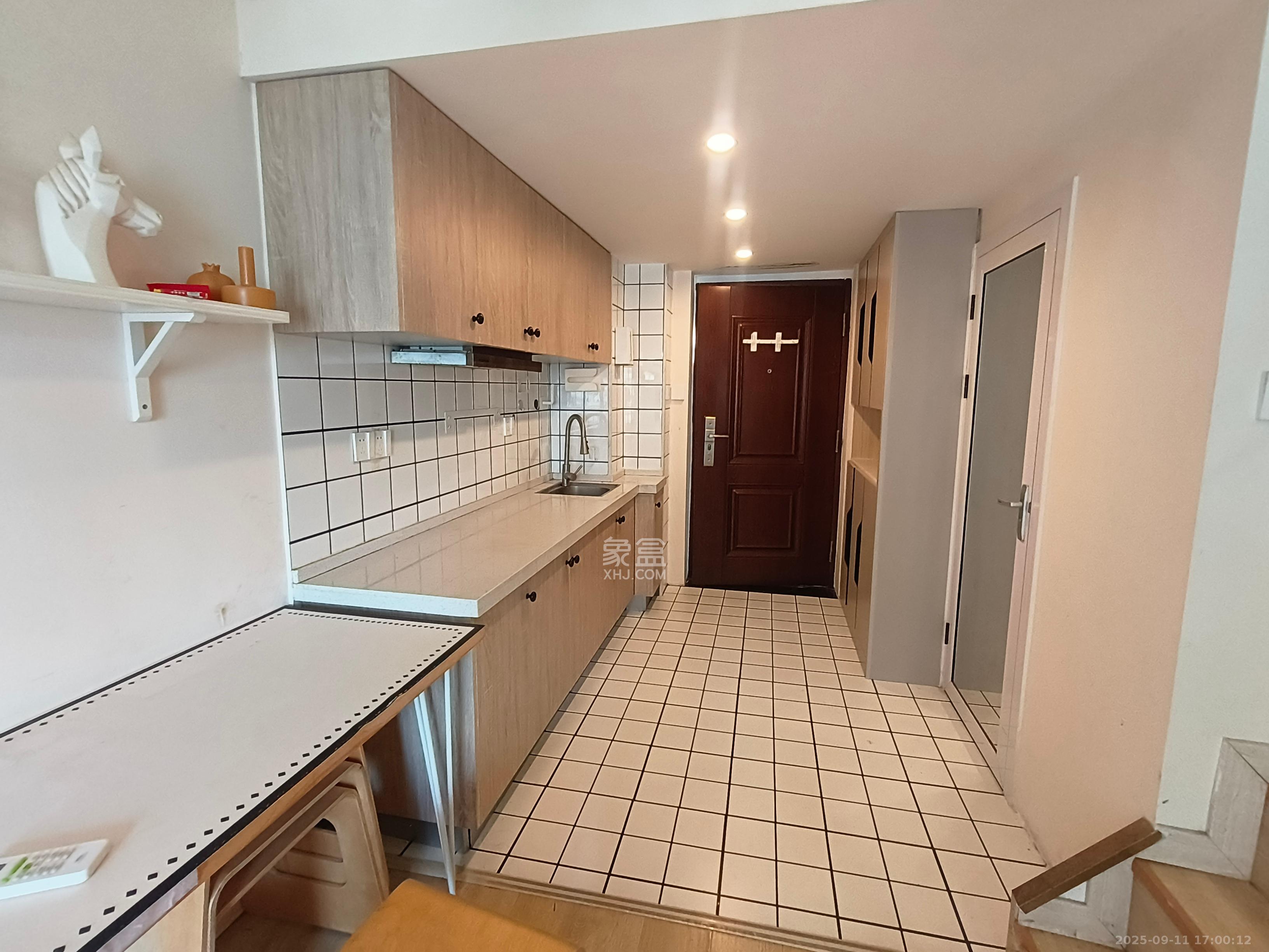 建发中央公园(建发美地)  2室1厅1卫    2600.0元/月 建发中央公园(建发美地)  2室1厅1卫    2600.0元/月室内图