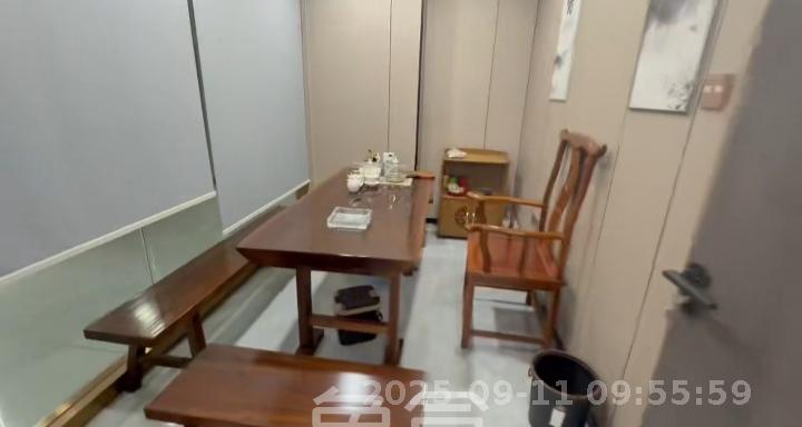 御溪国际  1室1厅1卫    5500.0元/月室内图