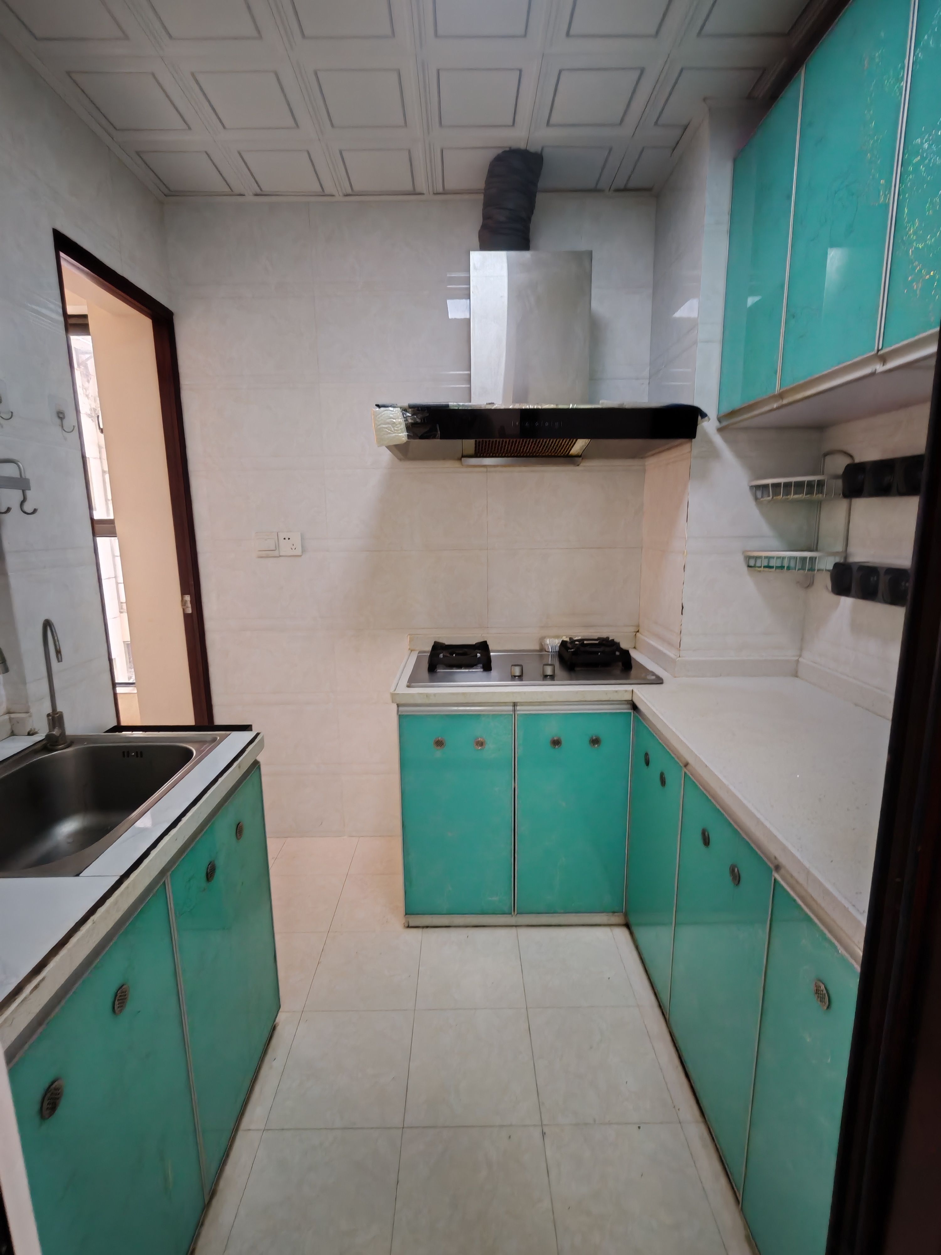 椰海雅苑 2室2厅1卫 118.0万 椰海雅苑 2室2厅1卫 118.0万客厅