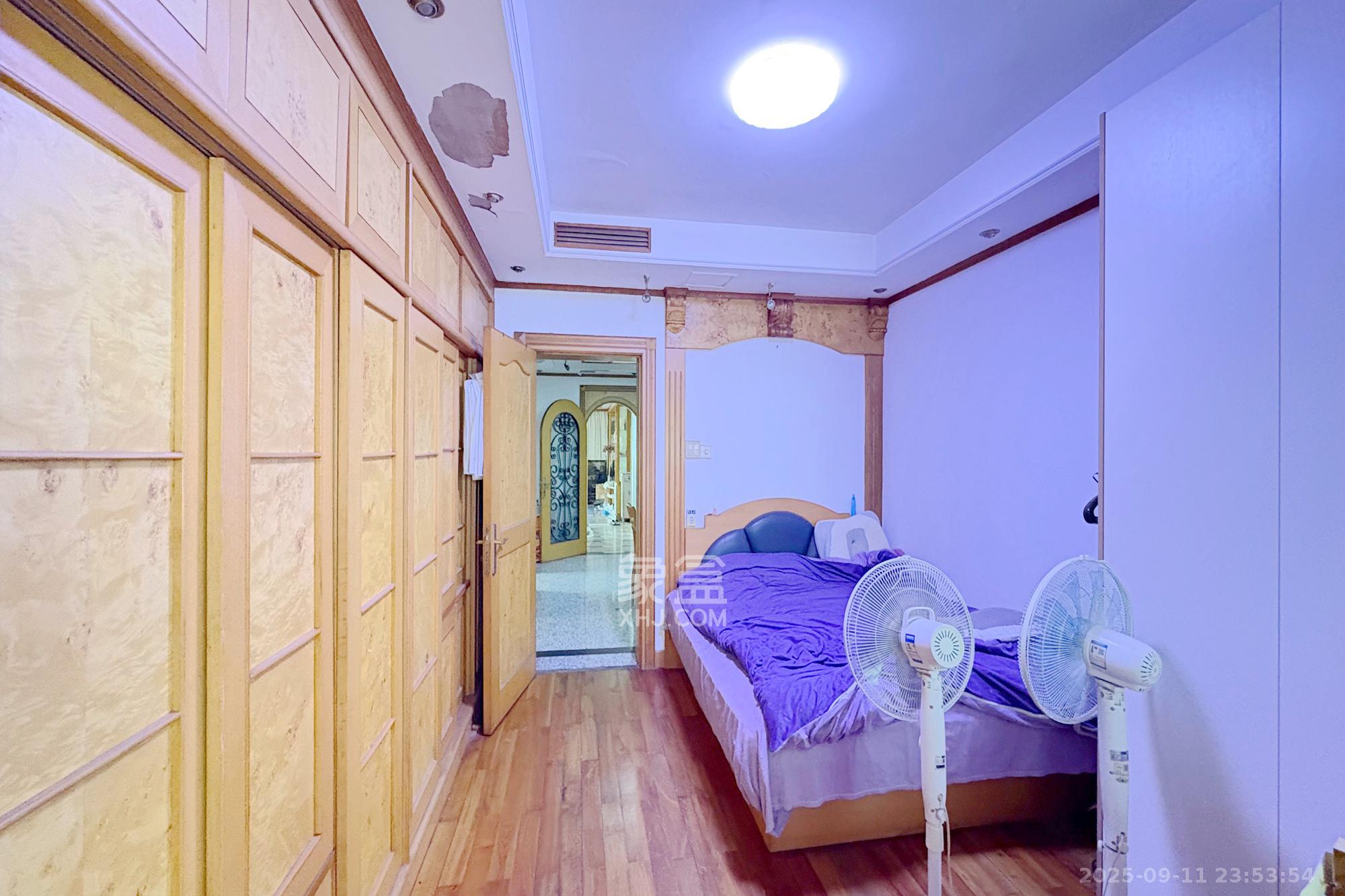 和光公寓  3室2厅2卫    82.8万 和光公寓  3室2厅2卫    82.8万其他