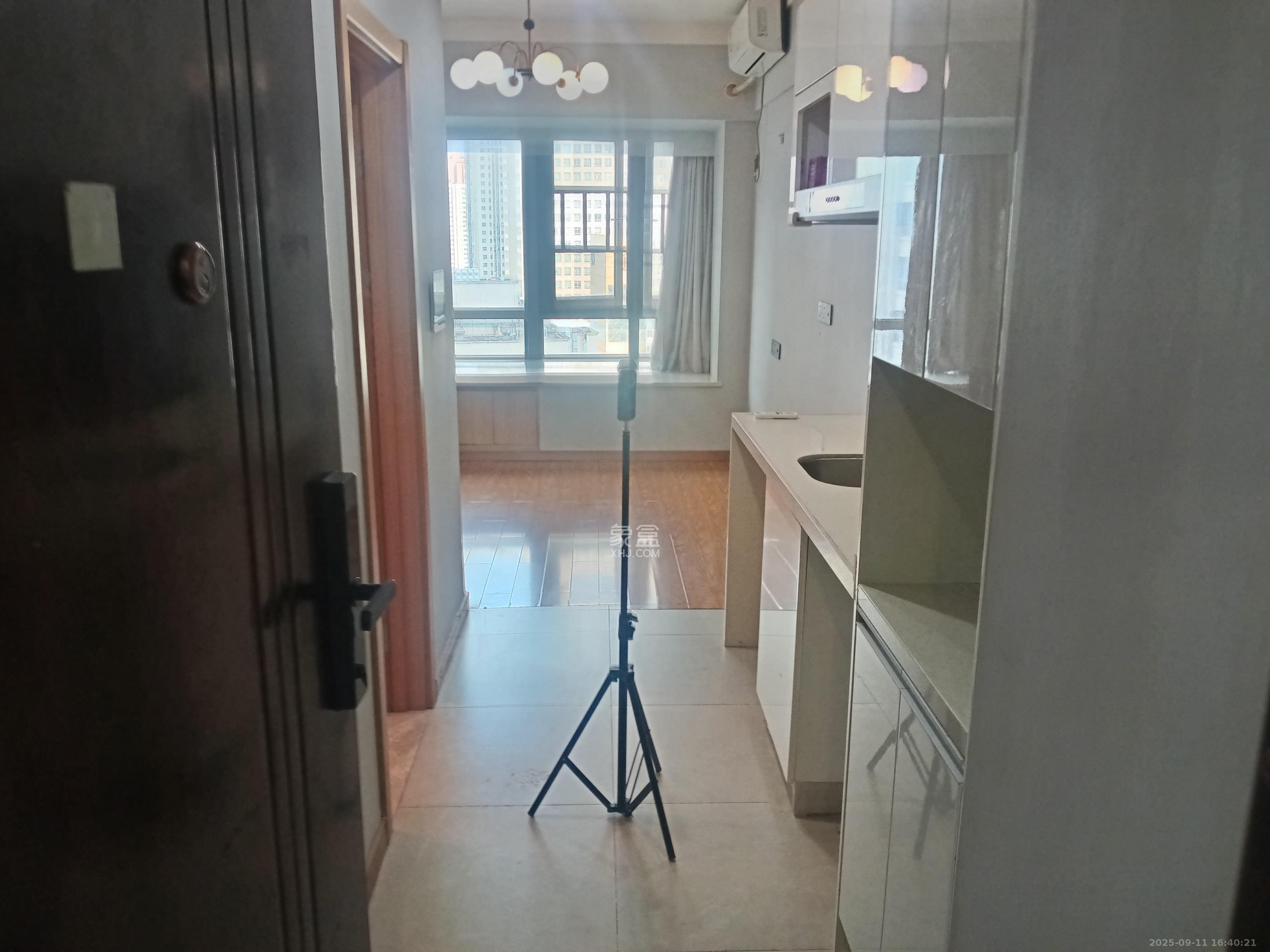 阳光城檀悦  1室1厅1卫    2000.0元/月室内图