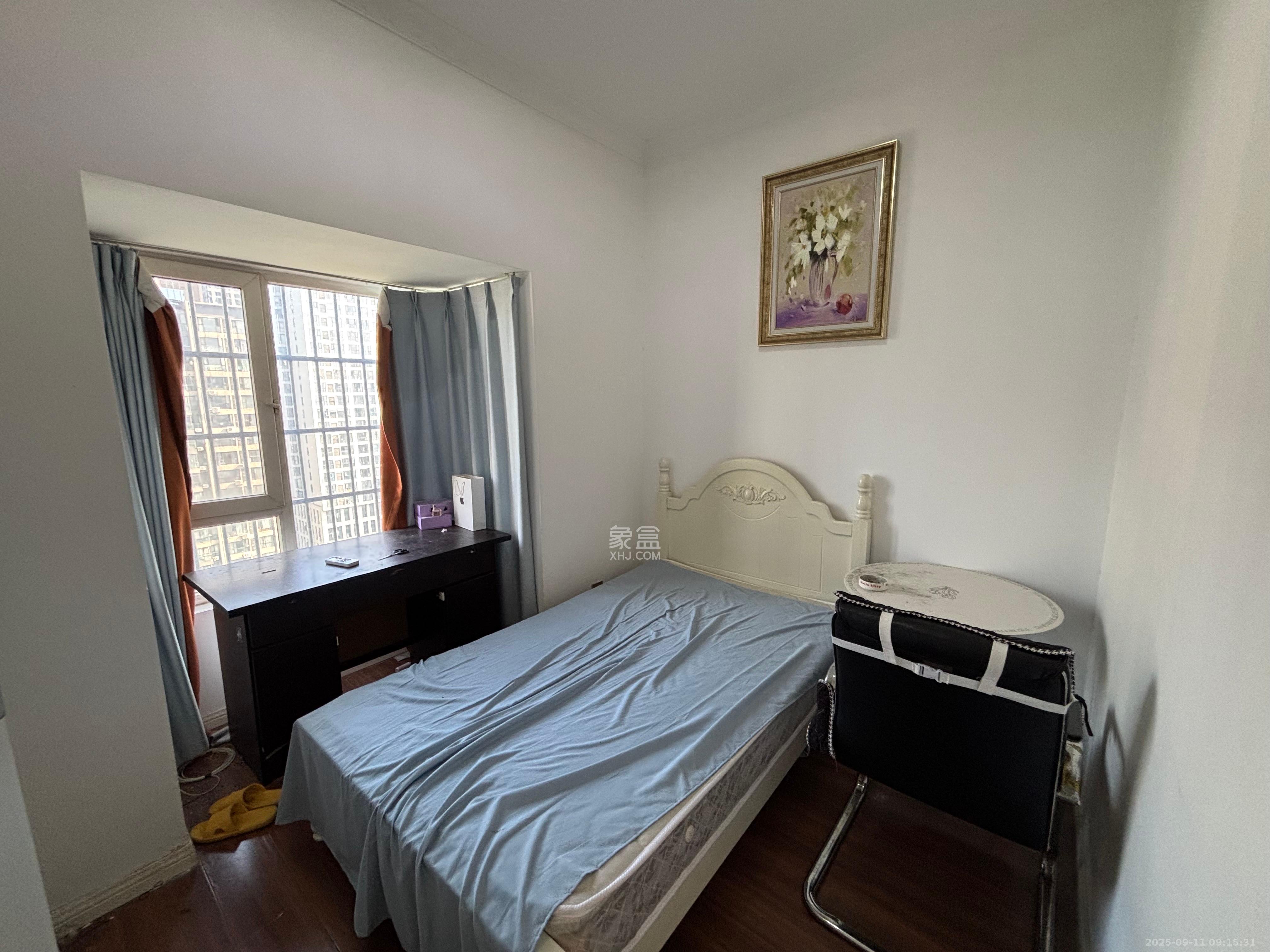 红区抽屉 3室0厅0卫 2800.0元/月 红区抽屉 3室0厅0卫 2800.0元/月室内图