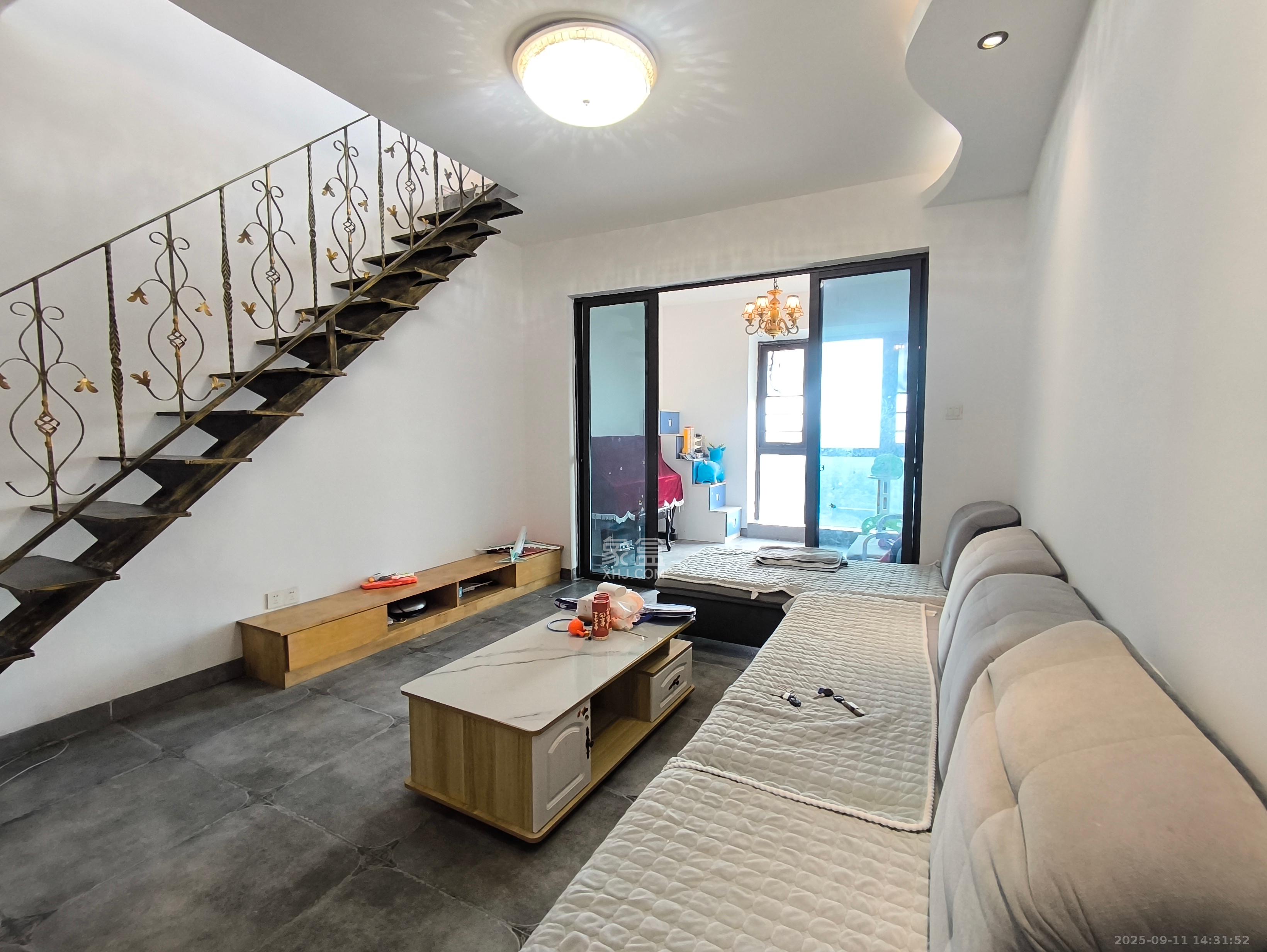 湖南报业文化城（米地亚家园）  3室2厅1卫    1800.0元/月室内图