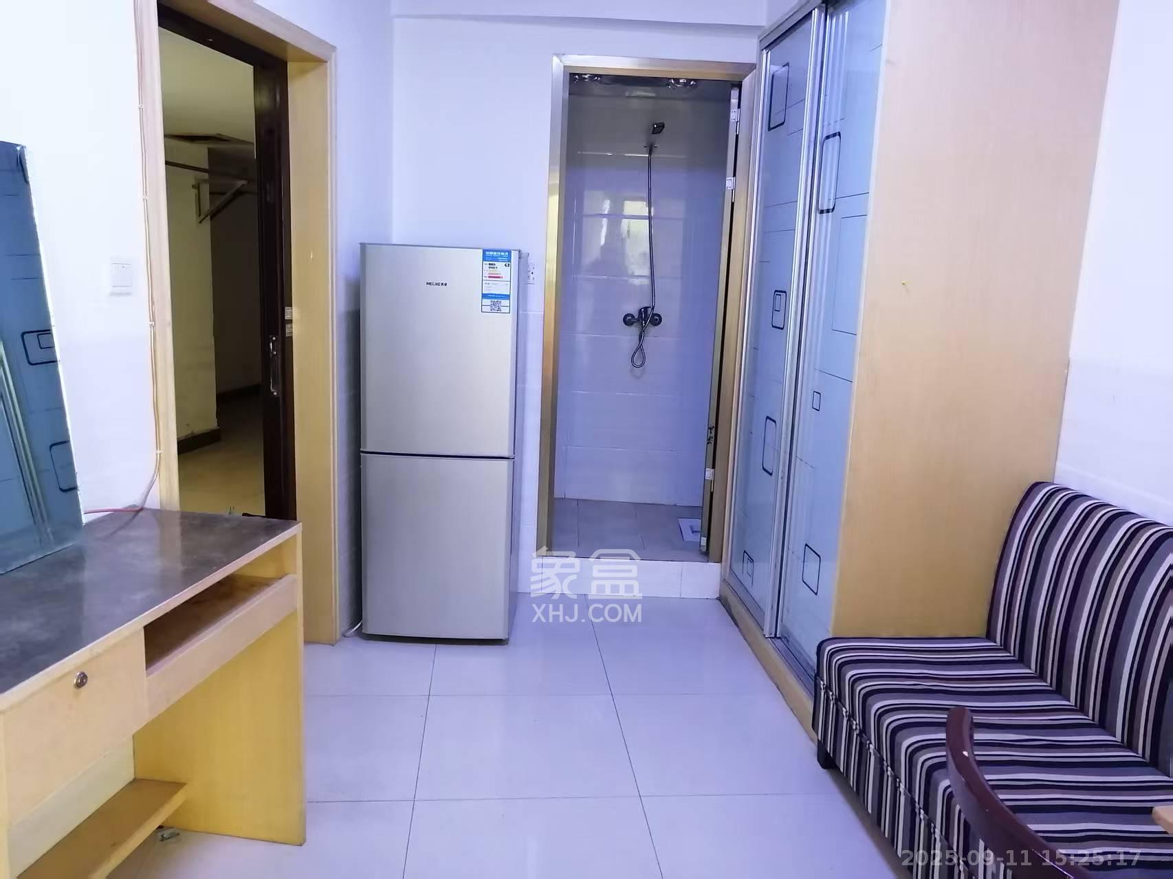 湖韵佳苑  1室1厅0卫    1100.0元/月 湖韵佳苑  1室1厅0卫    1100.0元/月室内图