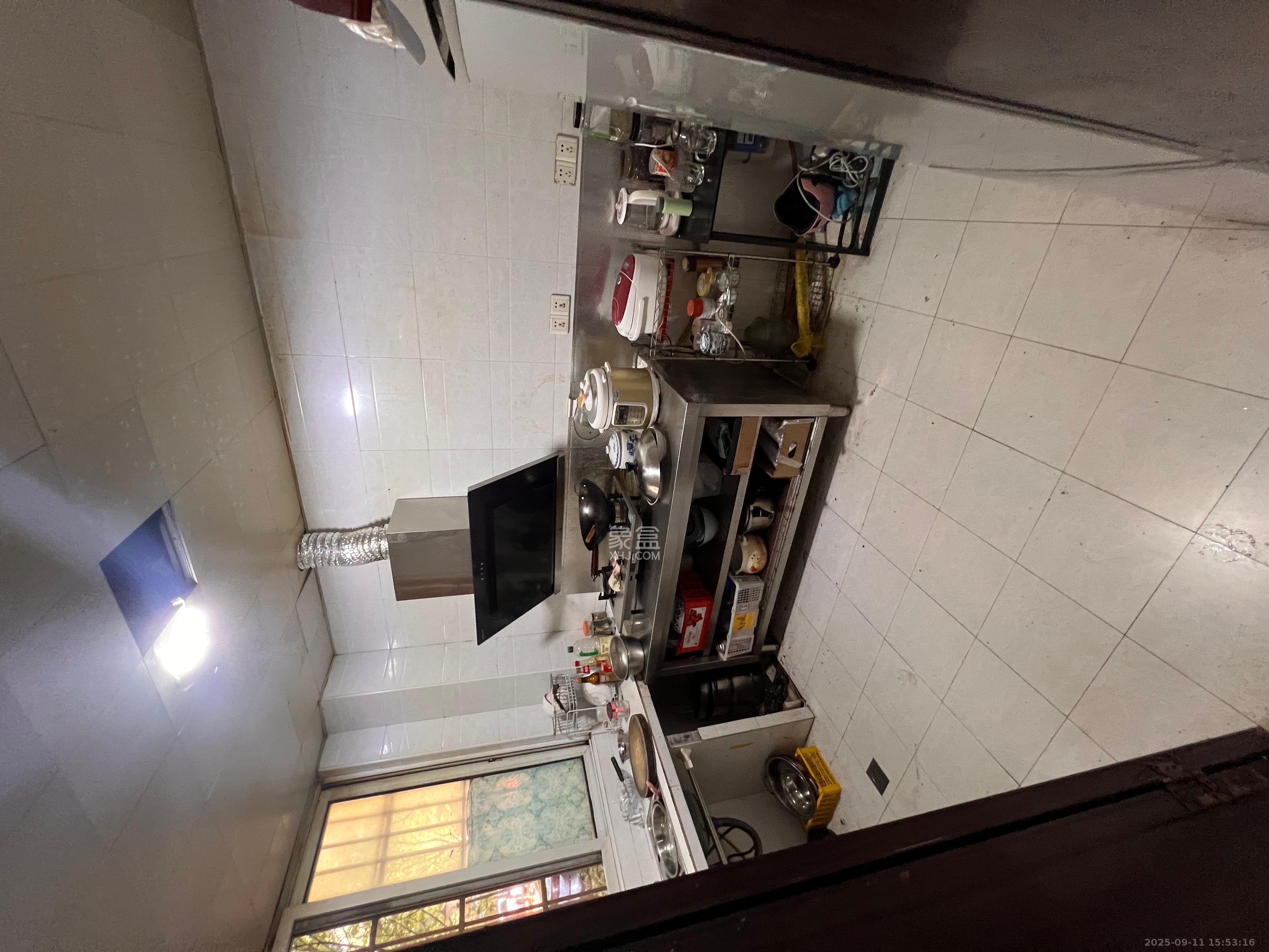 博雅湘水湾  3室2厅2卫    2200.0元/月 博雅湘水湾  3室2厅2卫    2200.0元/月室内图