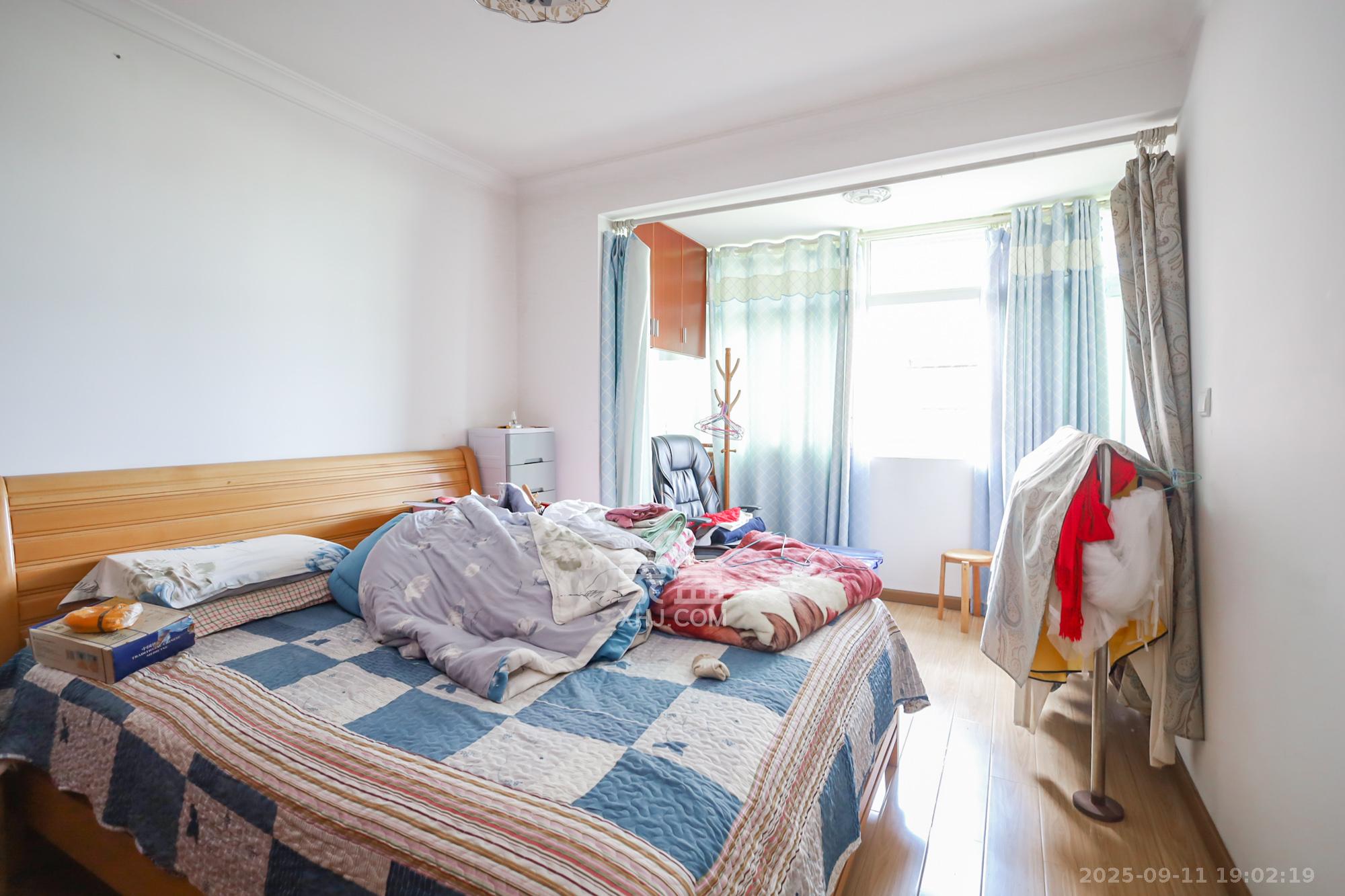 望月湖小区六片（湖中社区六片小区）  2室1厅1卫    36.8万卧室