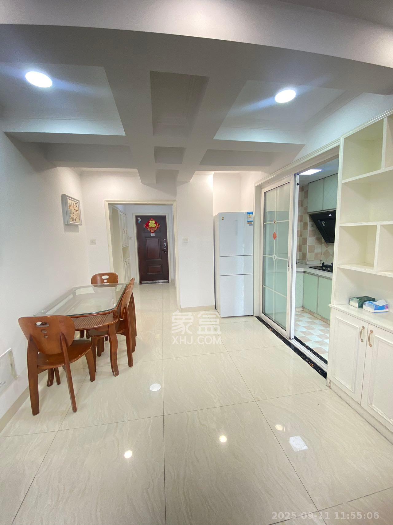 恒生碧水龙庭 1室0厅0卫 1800.0元/月 恒生碧水龙庭 1室0厅0卫 1800.0元/月室内图