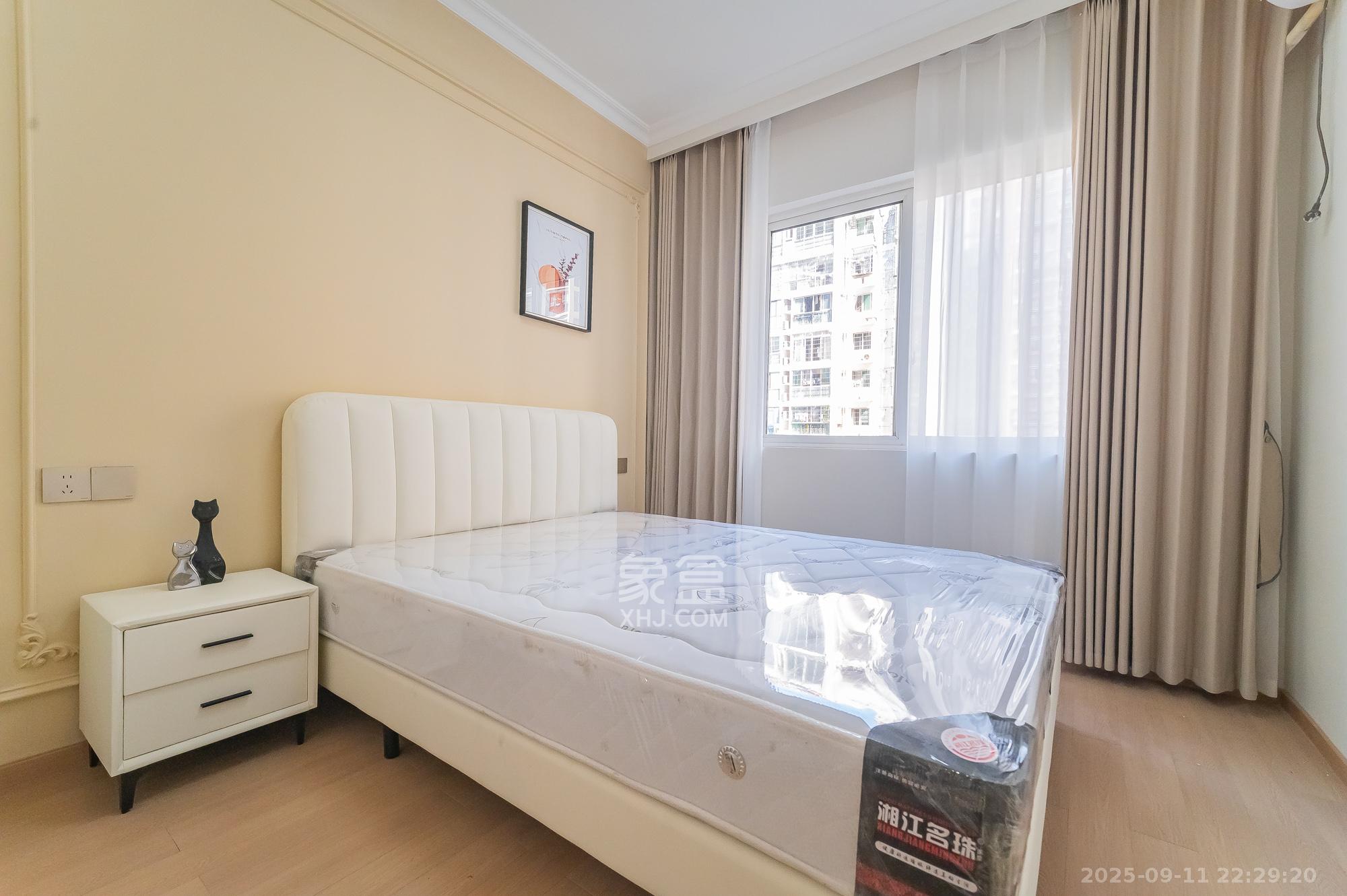 锦璨家园 3室2厅2卫 69.8万 锦璨家园 3室2厅2卫 69.8万卧室