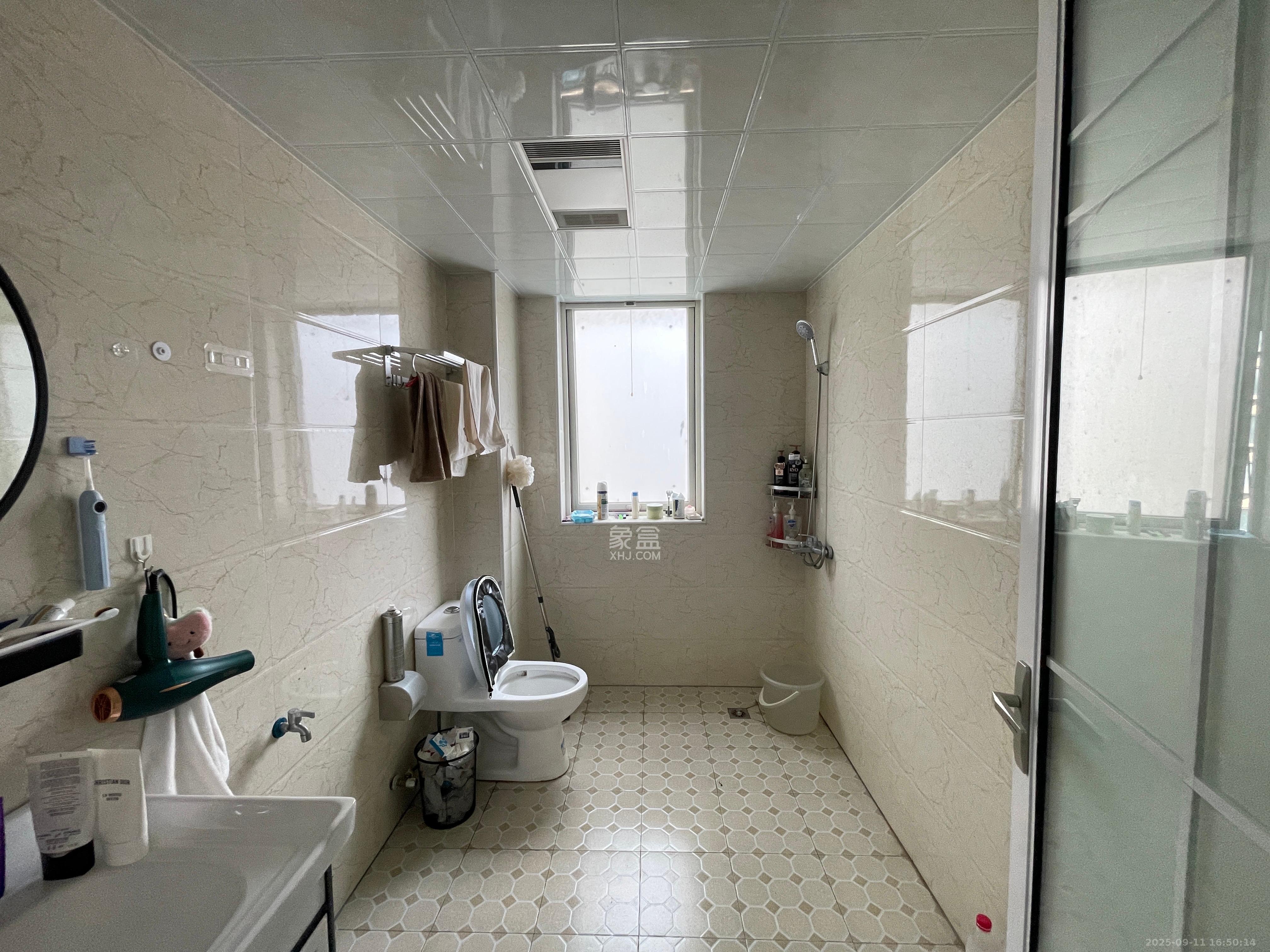 北辰三角洲E7区  4室2厅2卫    4600.0元/月室内图