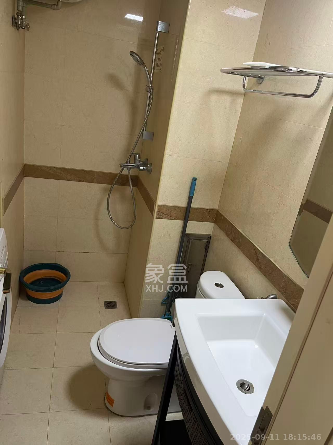 壹号公馆 1室1厅1卫 2300.0元/月 壹号公馆 1室1厅1卫 2300.0元/月室内图