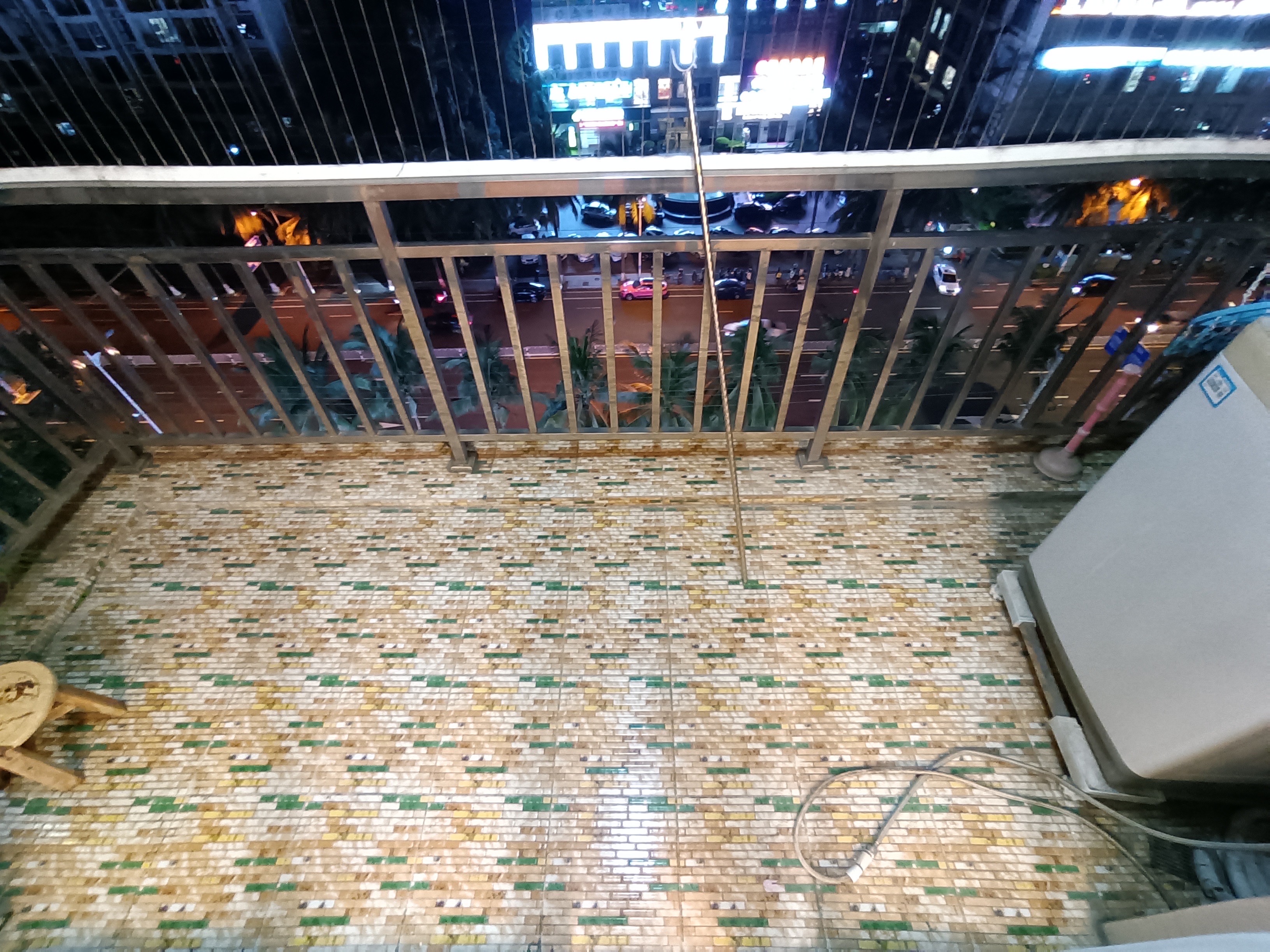 华宝雅苑 1室2厅1卫 2600.0元/月 华宝雅苑 1室2厅1卫 2600.0元/月室内图