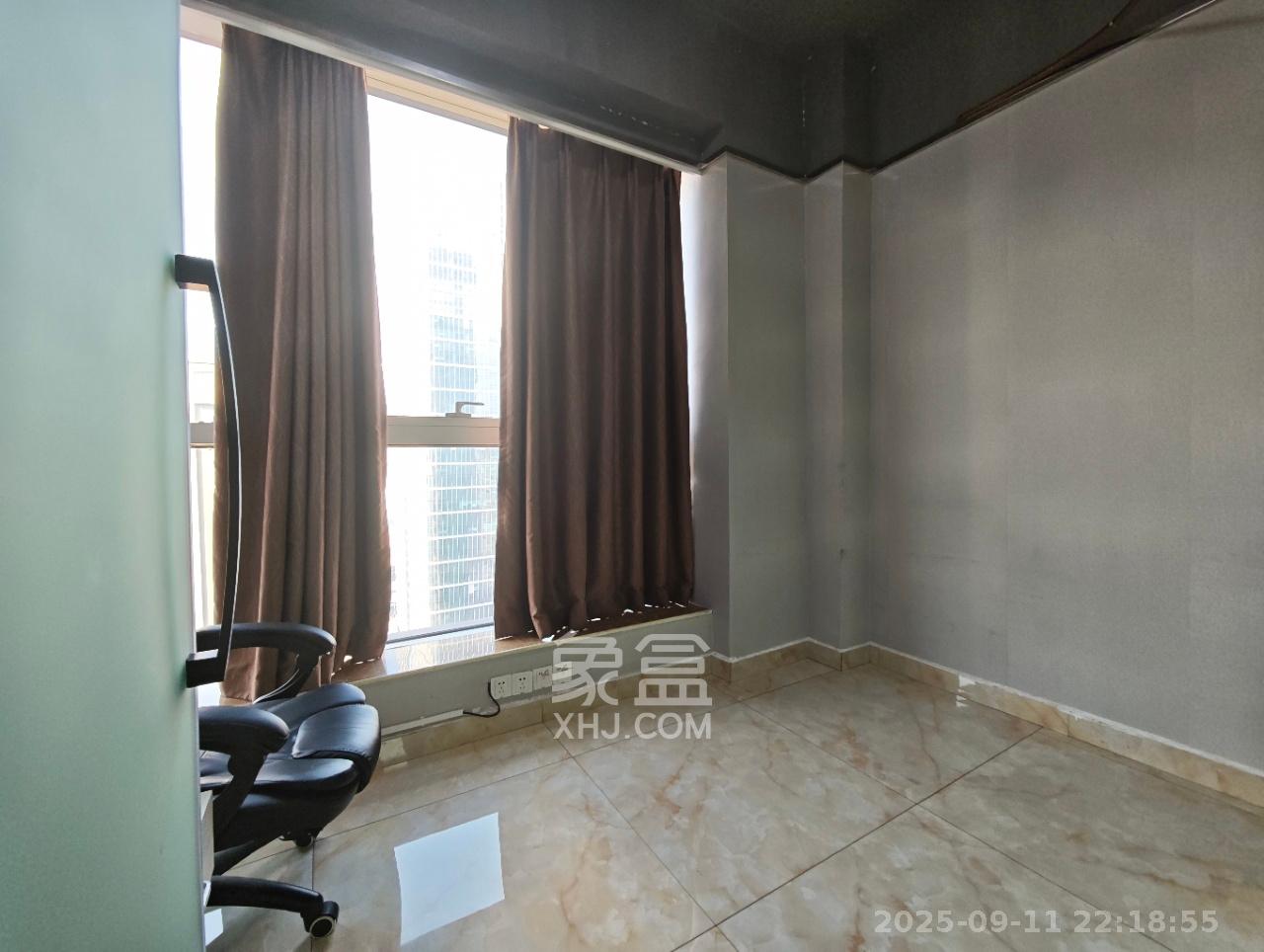 天健壹平方英里（天健芙蓉盛世二期）   260.0㎡      14500.0元/月室内图