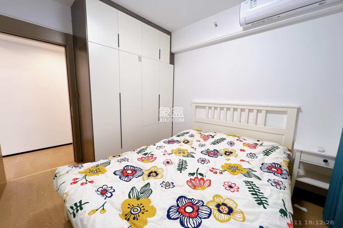 万科里金域国际 3室1厅2卫 5500.0元/月 万科里金域国际 3室1厅2卫 5500.0元/月室内图