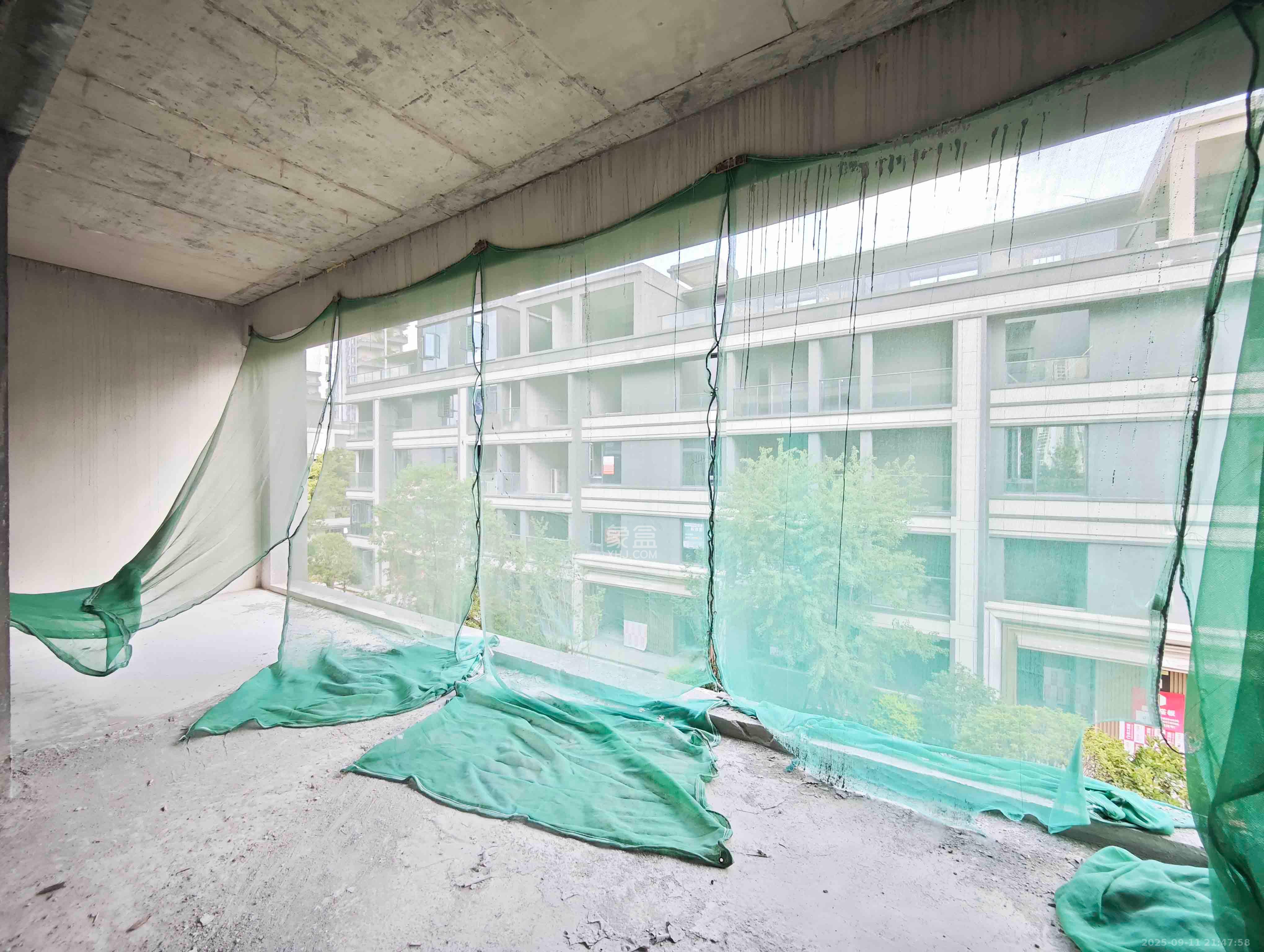 新城明昱东方 6室2厅3卫 408.0万 新城明昱东方 6室2厅3卫 408.0万其他