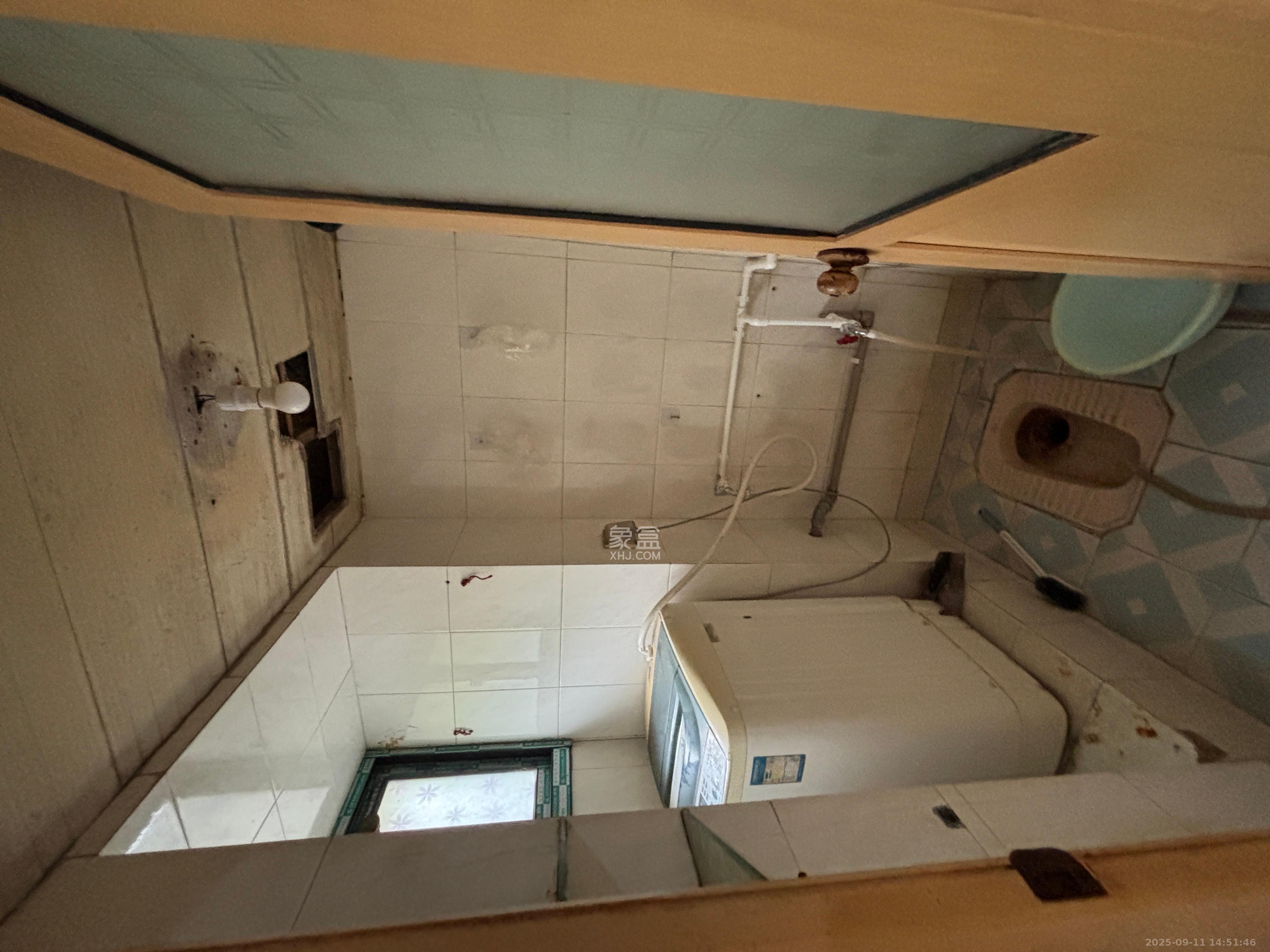 人民新村 1室0厅0卫 1400.0元/月 人民新村 1室0厅0卫 1400.0元/月室内图