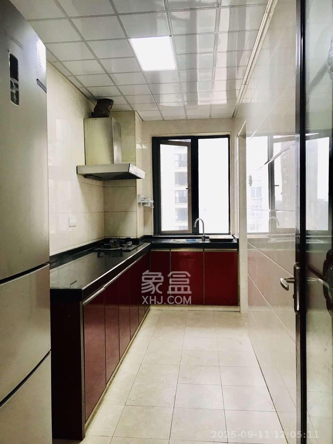 中海梅溪湖壹号 3室2厅2卫 2500.0元/月 中海梅溪湖壹号 3室2厅2卫 2500.0元/月室内图