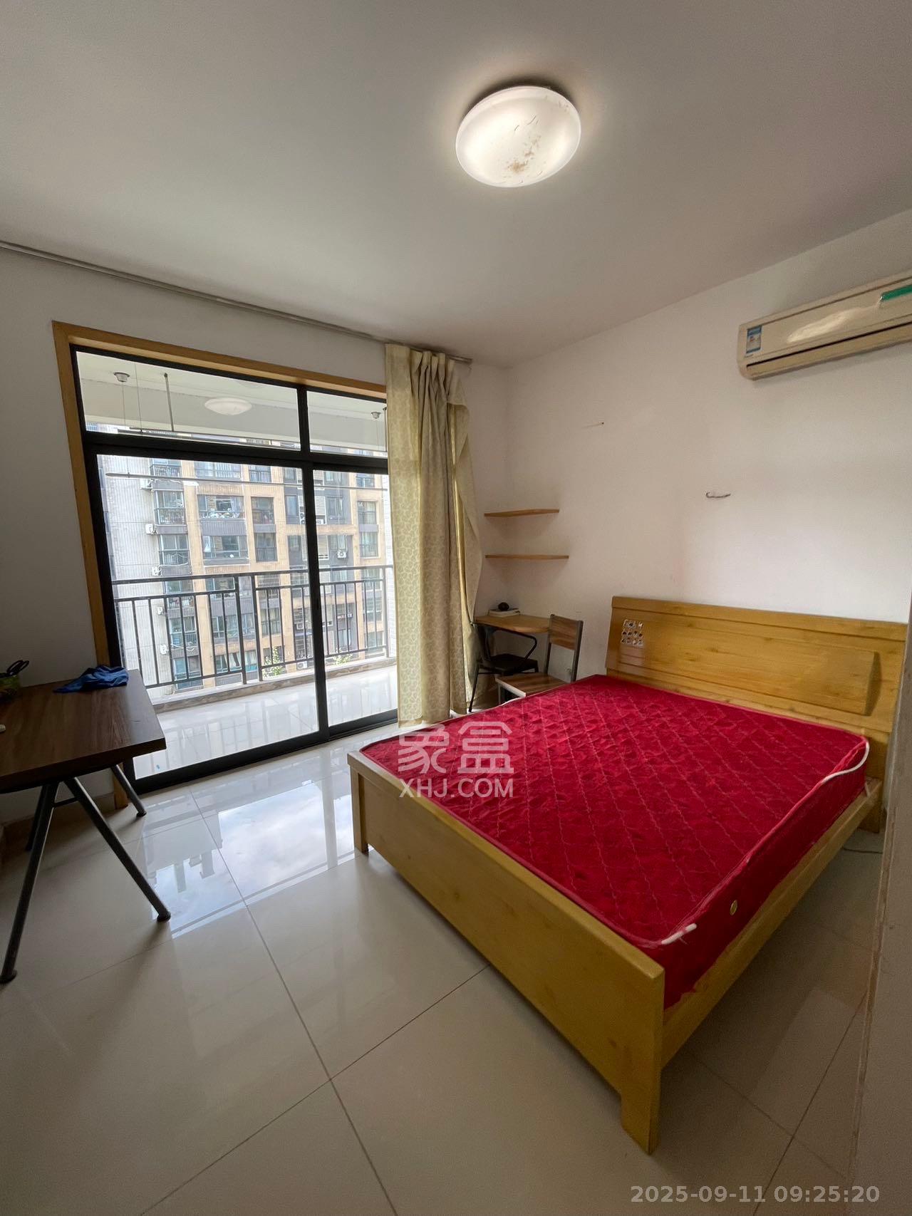 中信文化广场(中信新城二期) 3室2厅1卫 1700.0元/月 中信文化广场(中信新城二期) 3室2厅1卫 1700.0元/月室内图