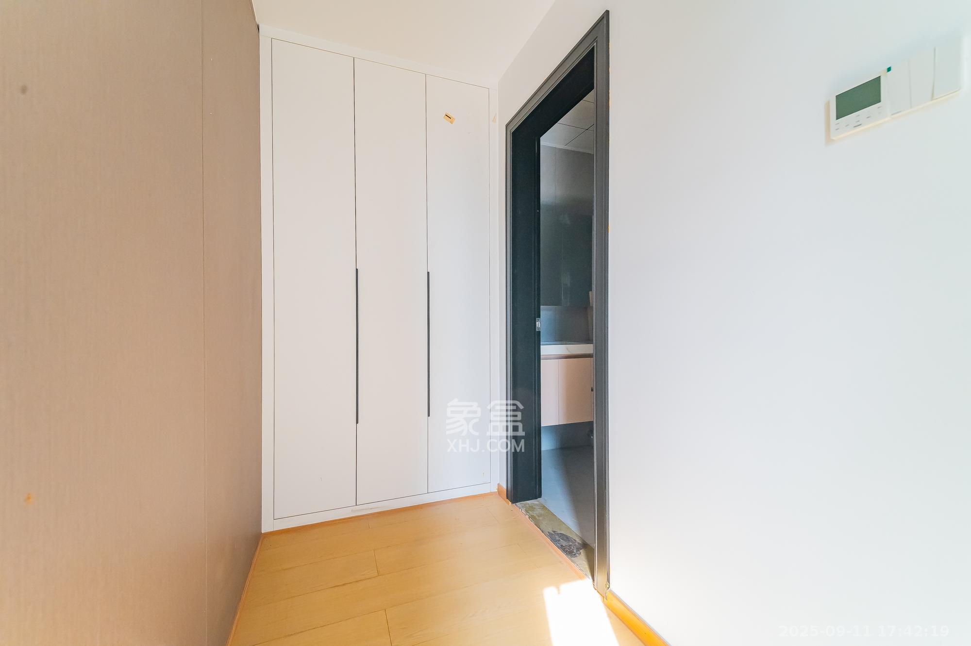 金辉优步星樾  3室2厅2卫    95.0万 金辉优步星樾  3室2厅2卫    95.0万其他