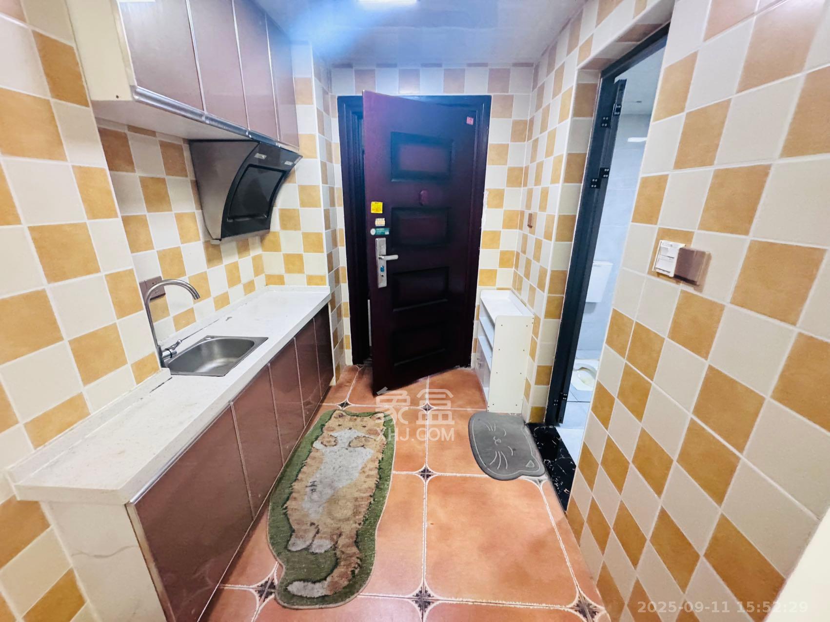 创世纪广场 1室1厅1卫 1500.0元/月 创世纪广场 1室1厅1卫 1500.0元/月室内图