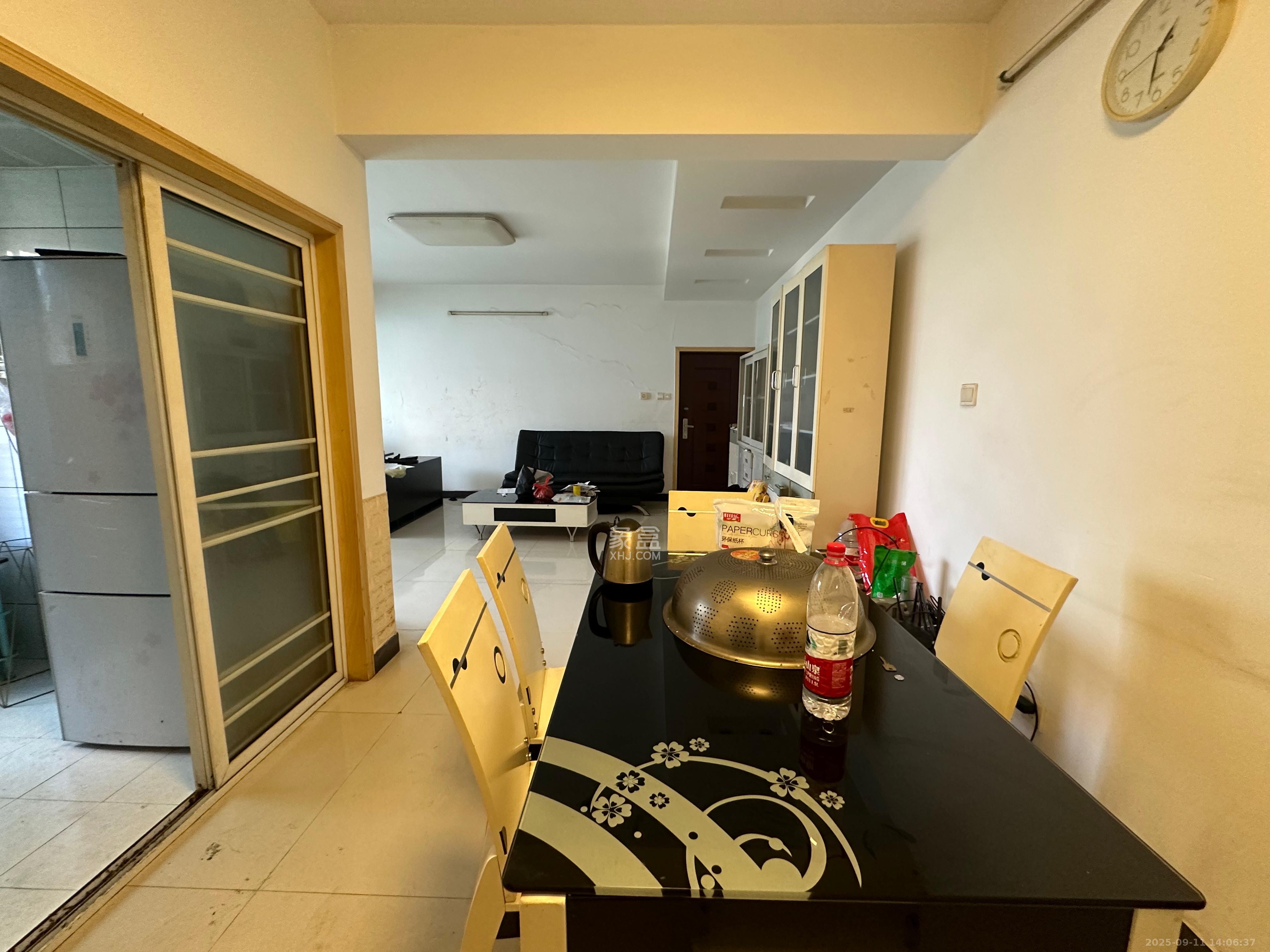 瑞都华庭(华庭美苑)  4室1厅1卫    2100.0元/月 瑞都华庭(华庭美苑)  4室1厅1卫    2100.0元/月