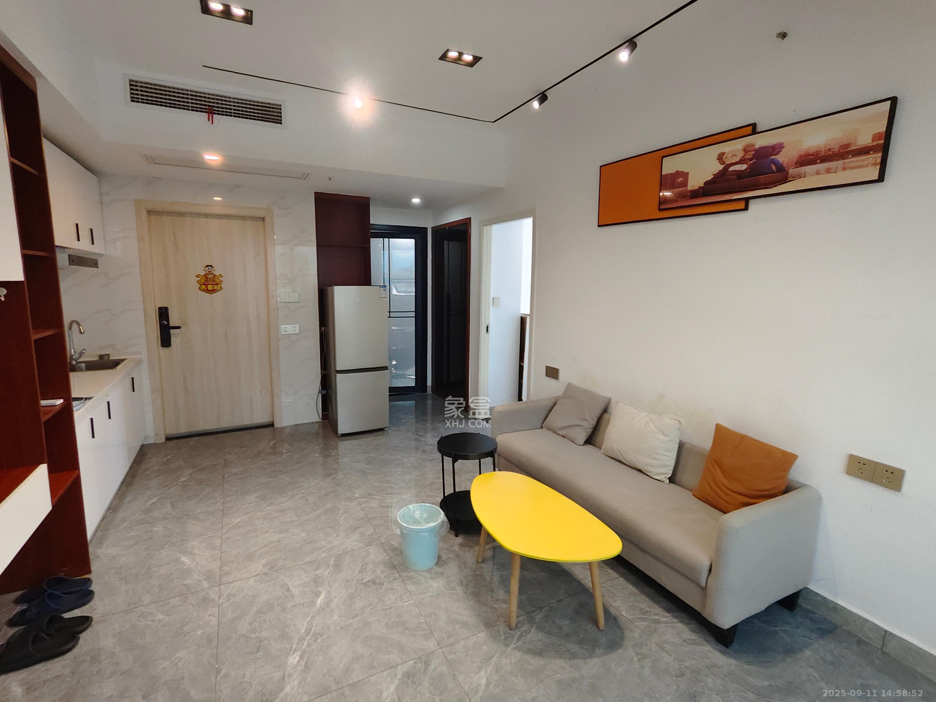 佳程C+公寓 1室1厅1卫 2500.0元/月 佳程C+公寓 1室1厅1卫 2500.0元/月室内图