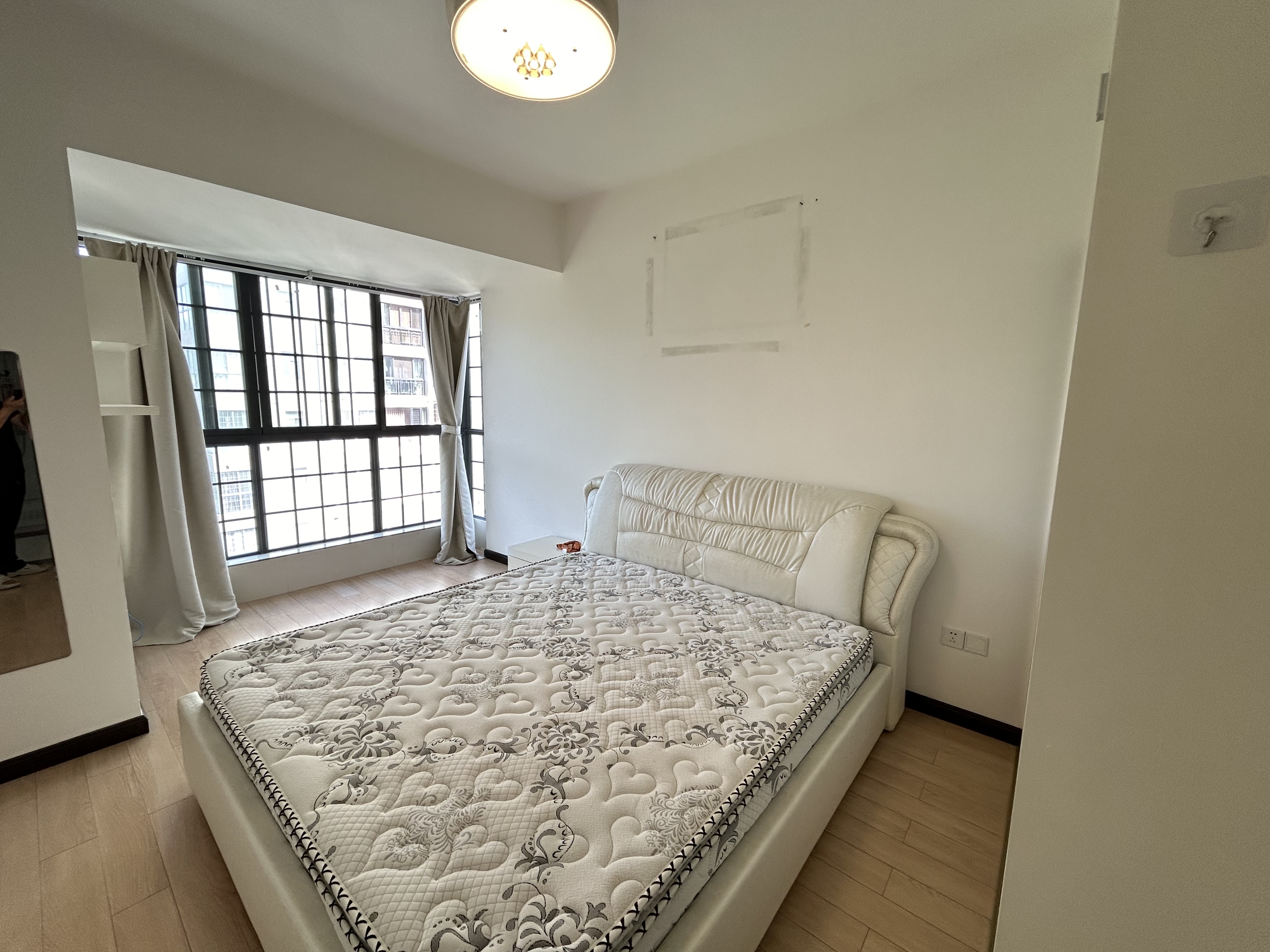 逸臣桃源 2室2厅1卫 1300.0元/月 逸臣桃源 2室2厅1卫 1300.0元/月室内图