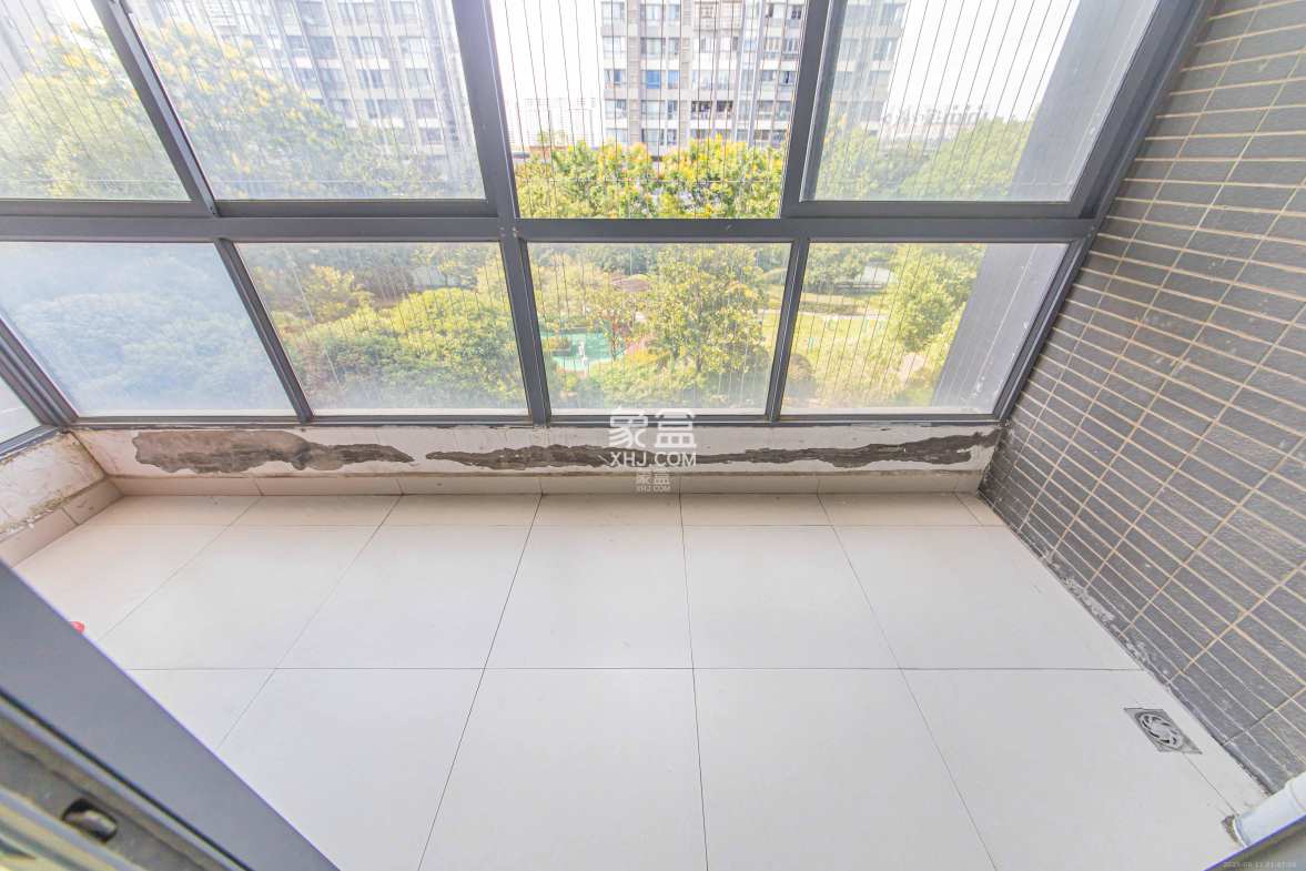 中信城市广场(中信新城一期)  1室2厅1卫    66.0万 中信城市广场(中信新城一期)  1室2厅1卫    66.0万阳台