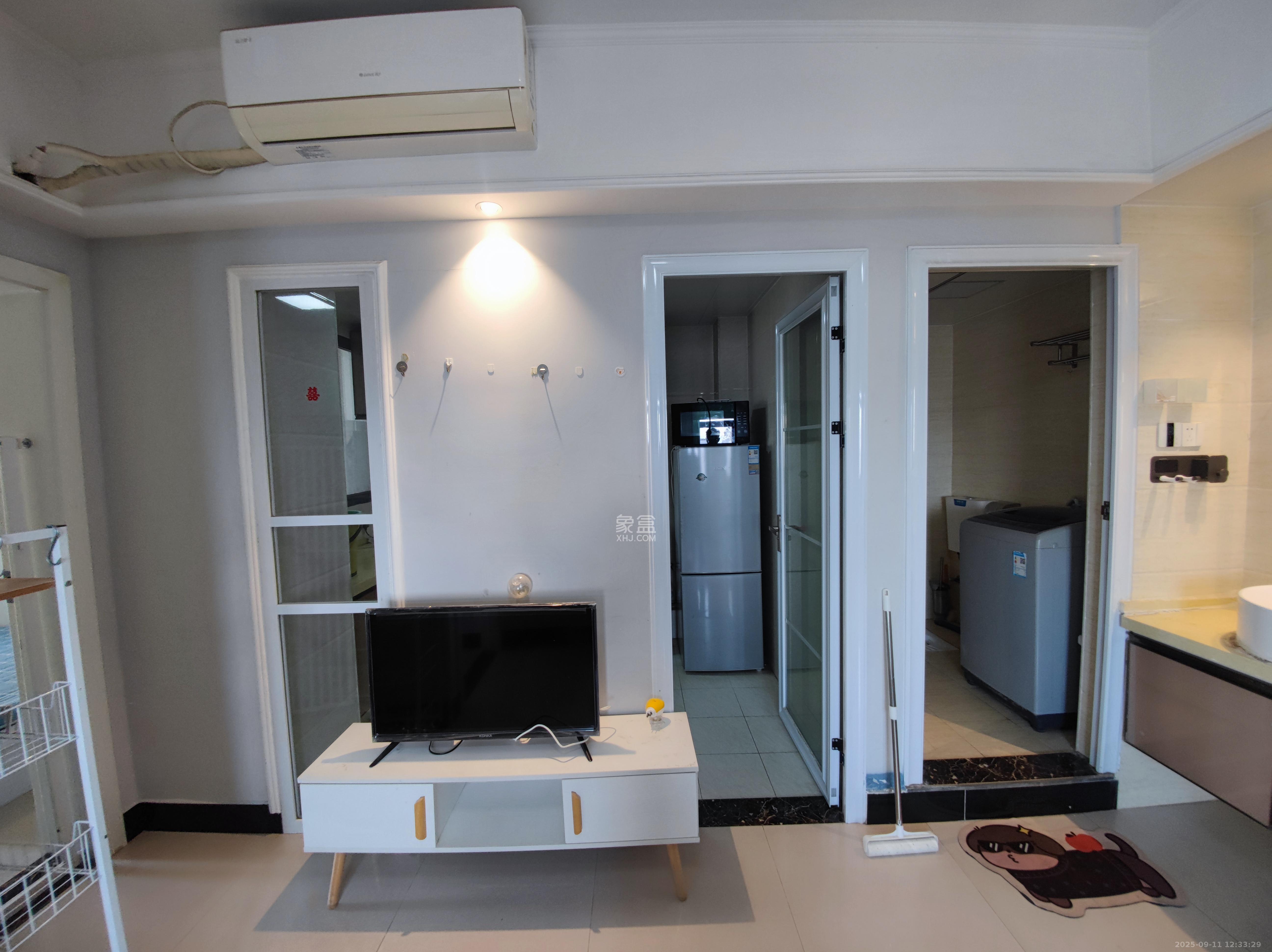 欧亚达国际广场  2室1厅1卫    2200.0元/月室内图