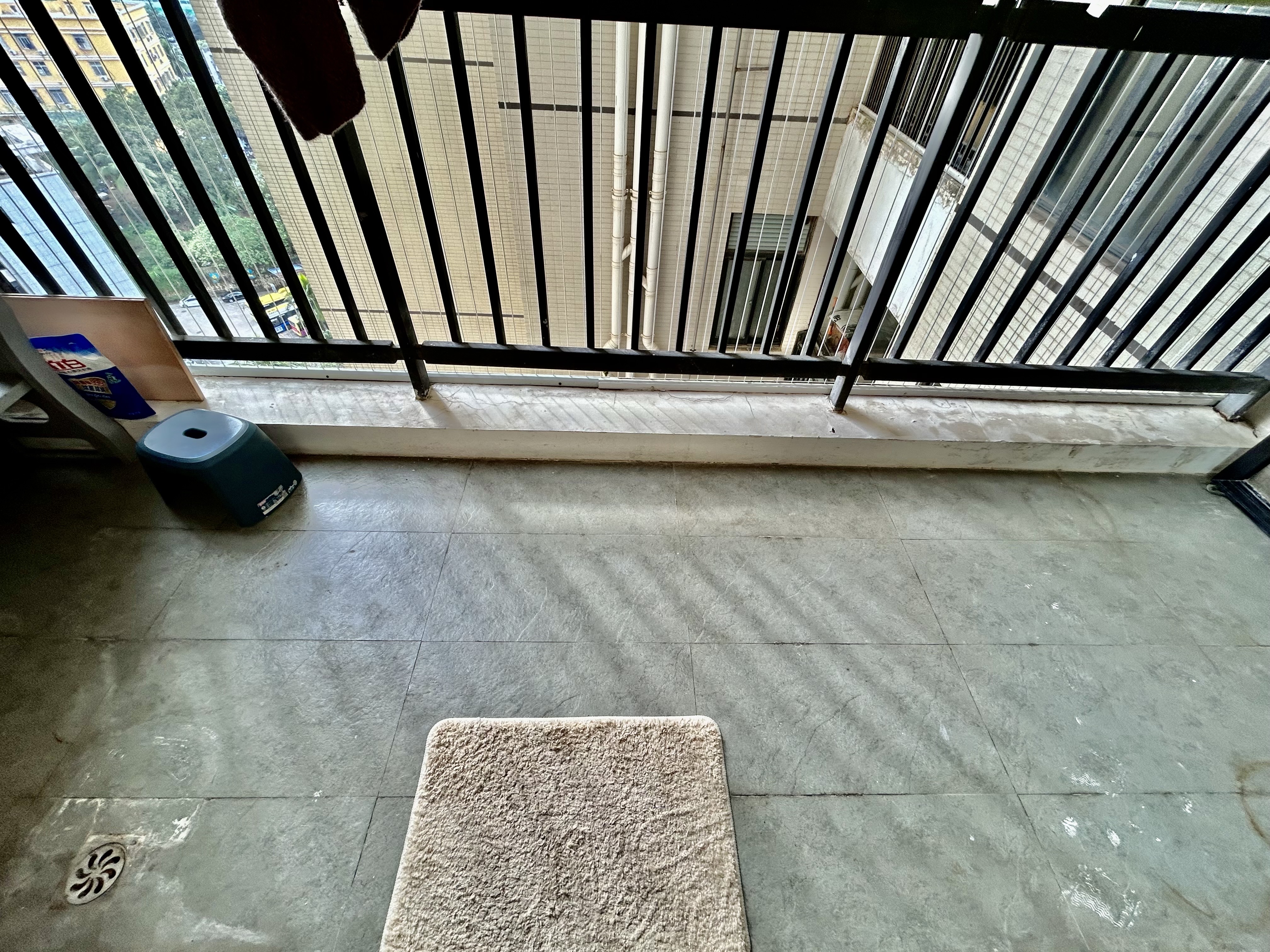 金碧文华  3室2厅2卫    5500.0元/月室内图