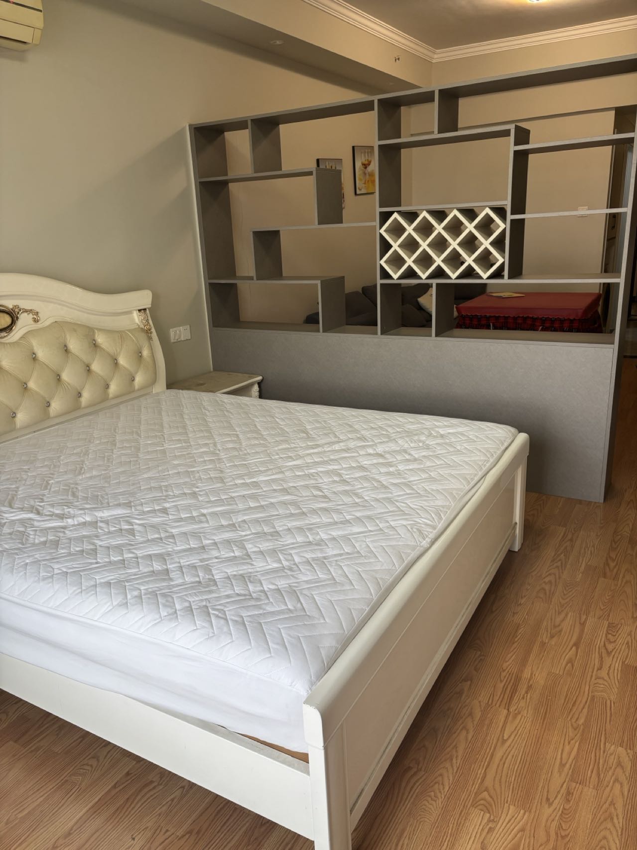 五江碧桂园城市广场  1室0厅0卫    1200.0元/月 五江碧桂园城市广场  1室0厅0卫    1200.0元/月室内图