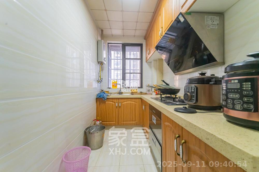 国泰九龙湾 4室2厅2卫 3000.0元/月 国泰九龙湾 4室2厅2卫 3000.0元/月室内图