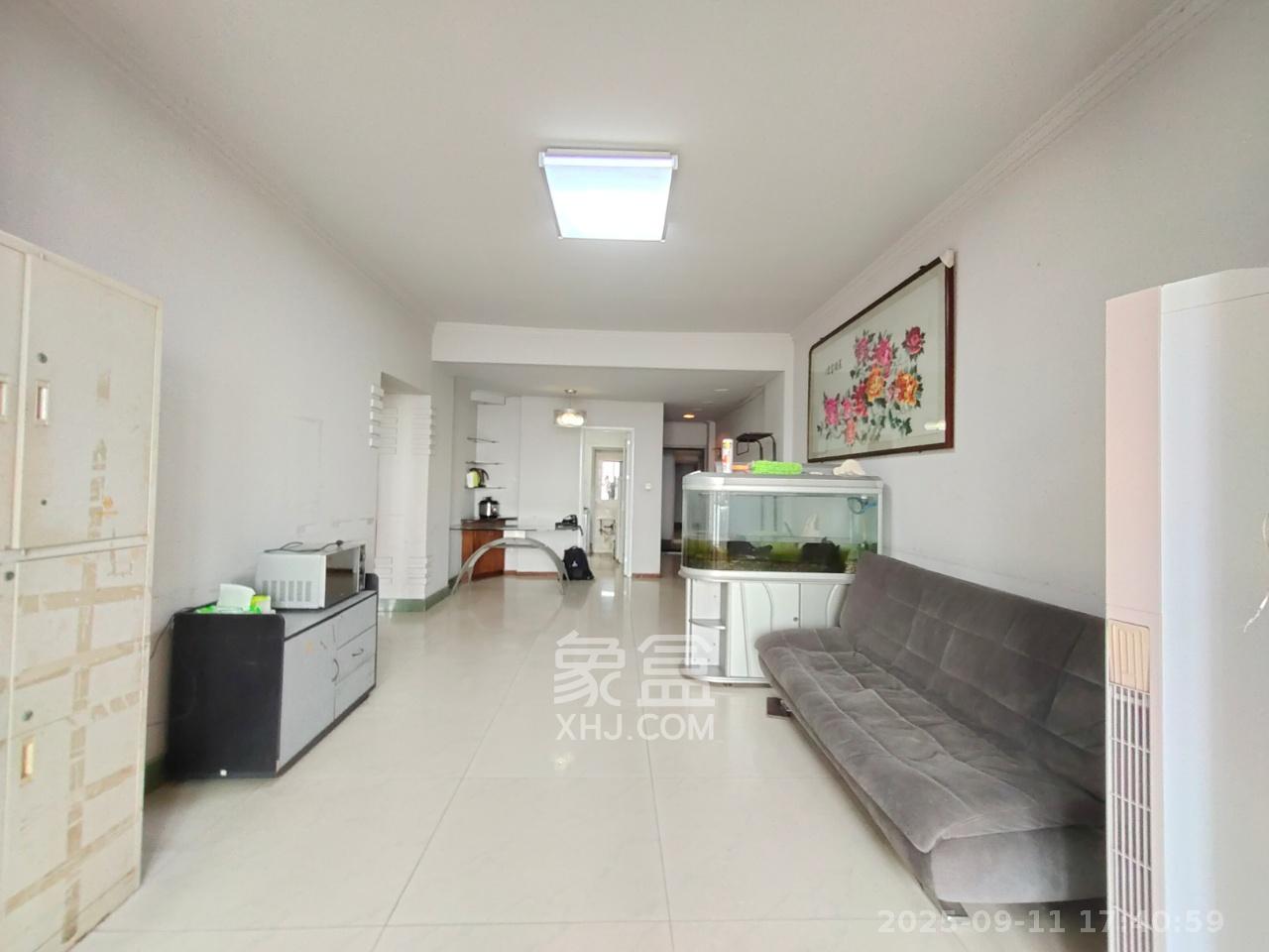 佳润新城(佳润新都) 2室1厅1卫 2400.0元/月 佳润新城(佳润新都) 2室1厅1卫 2400.0元/月室内图