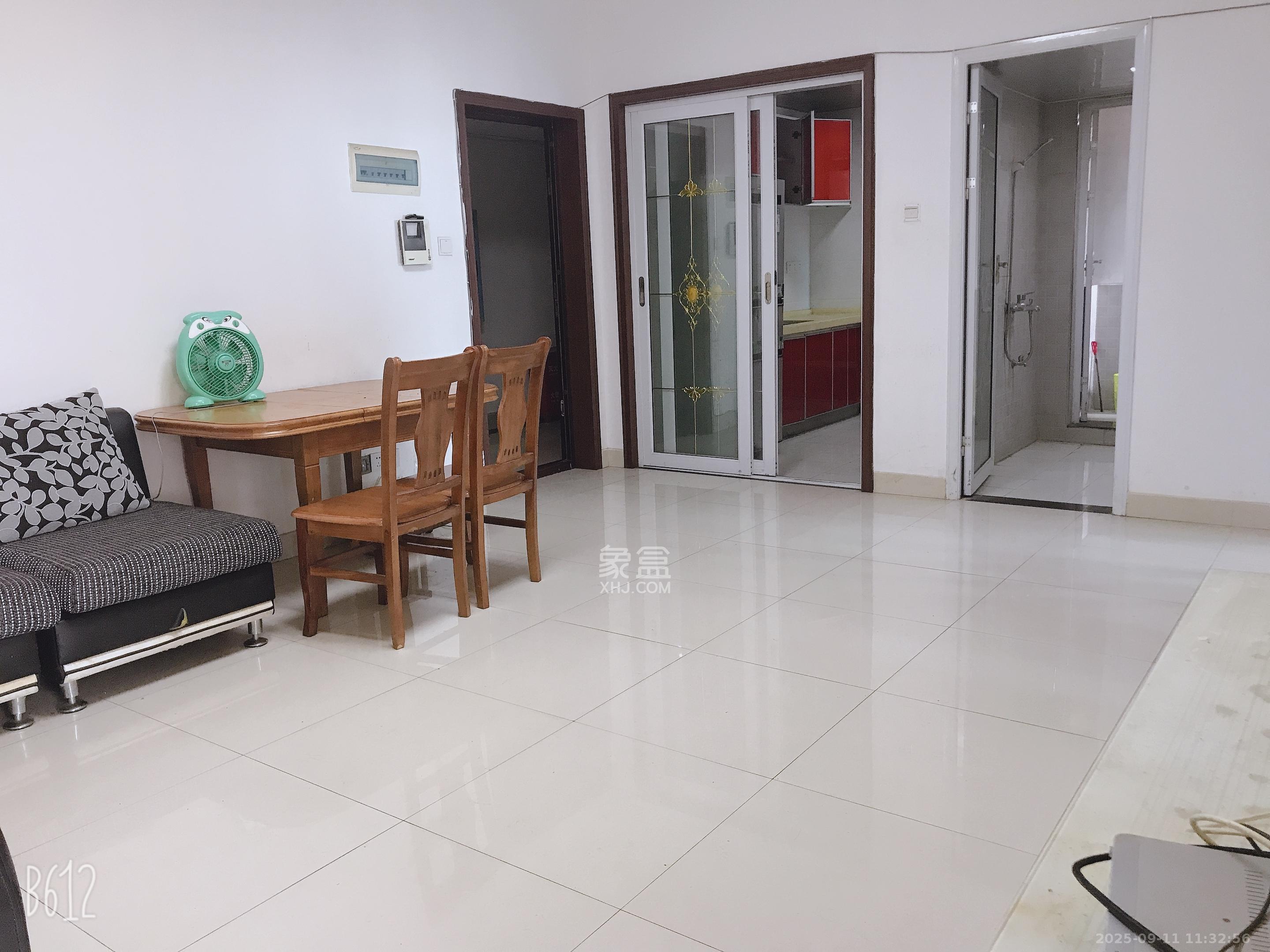 益佳苑  2室2厅1卫    2600.0元/月室内图