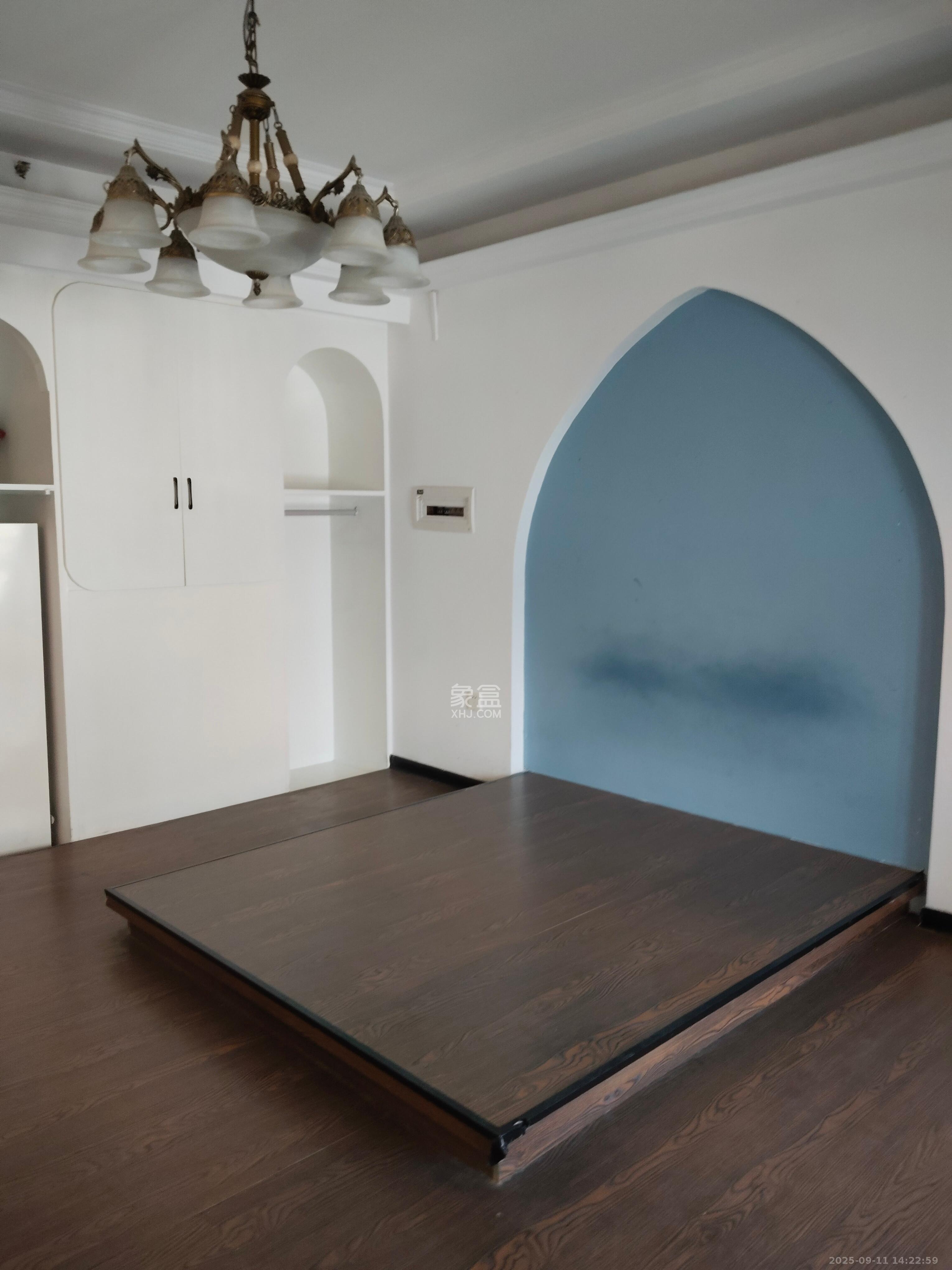 壹号公馆  1室1厅1卫    2200.0元/月 壹号公馆  1室1厅1卫    2200.0元/月