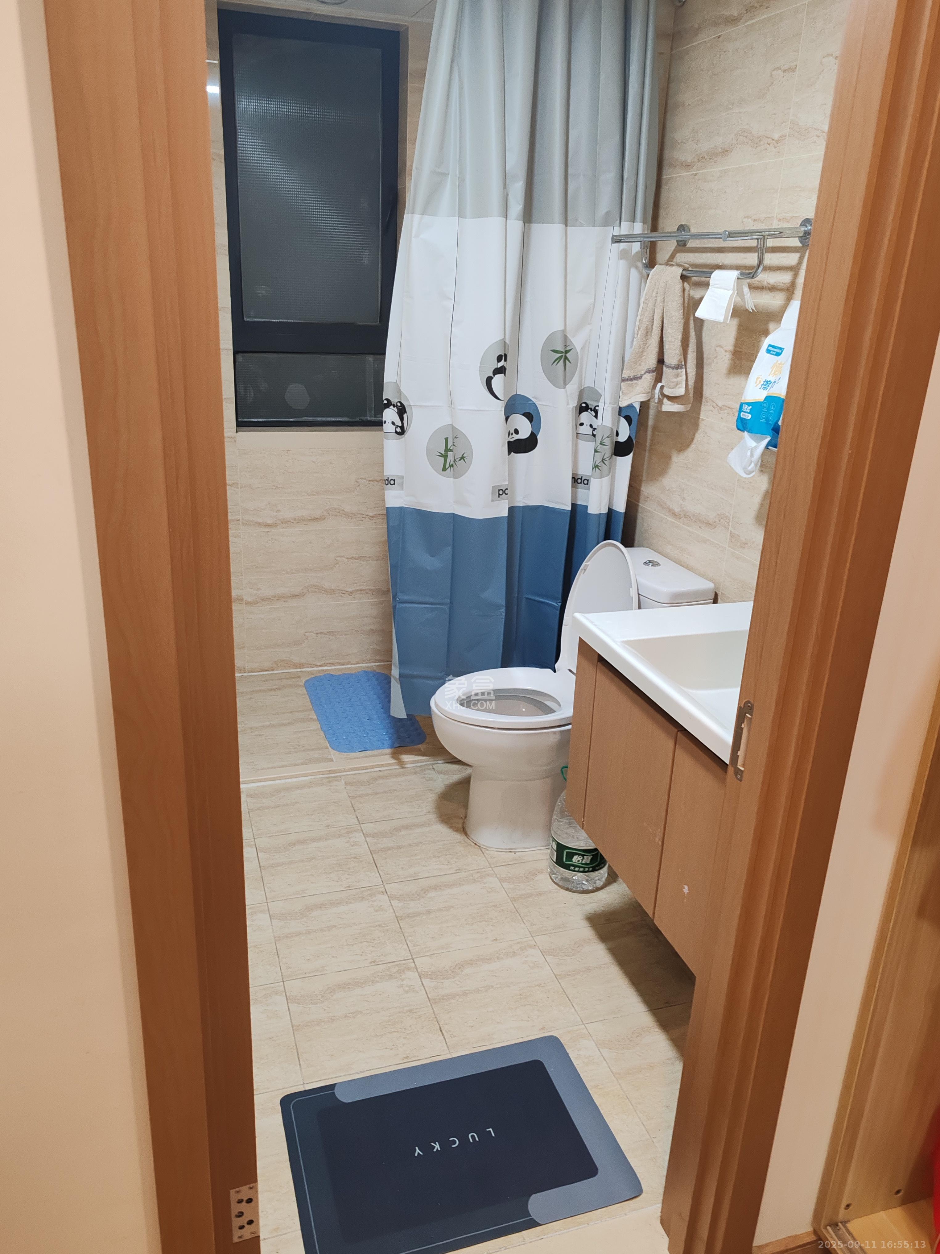 万科魅力之城 3室2厅2卫 2500.0元/月 万科魅力之城 3室2厅2卫 2500.0元/月室内图