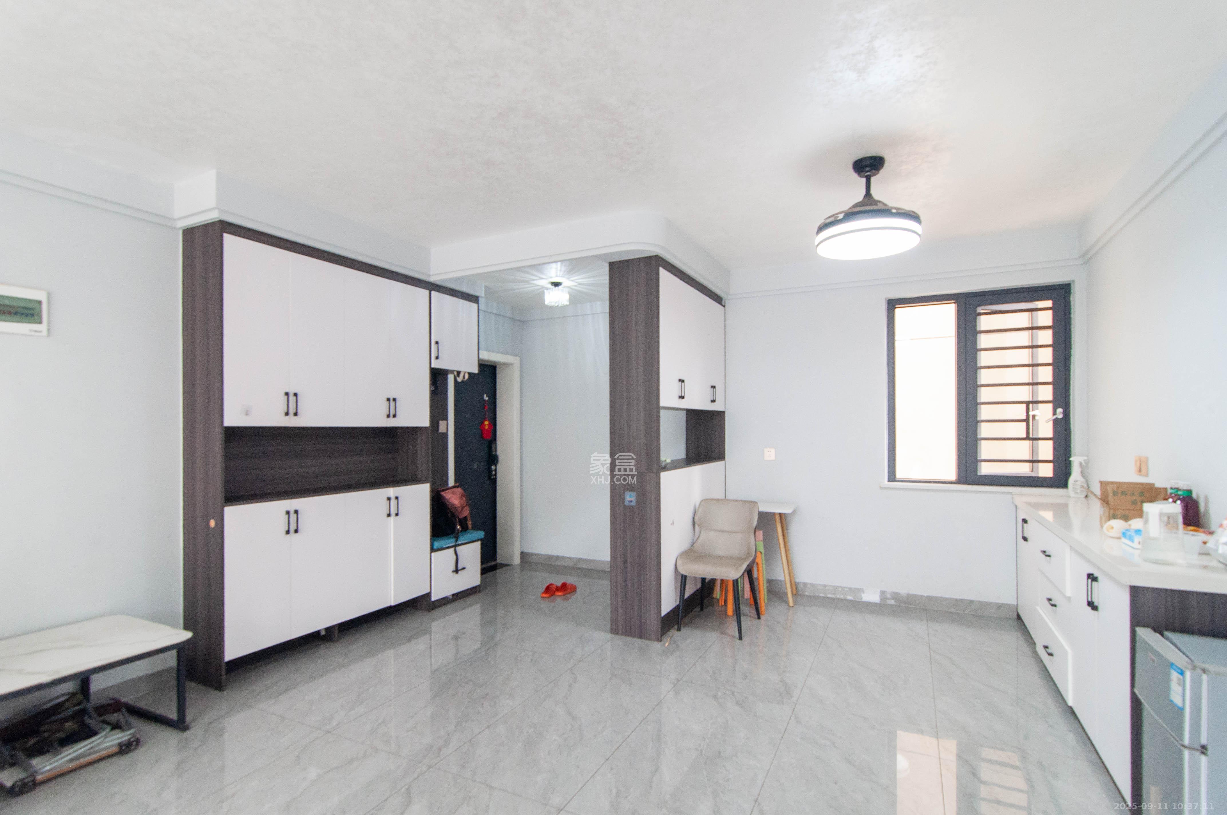 麓谷加州阳光  3室2厅2卫    100.0万 麓谷加州阳光  3室2厅2卫    100.0万其他