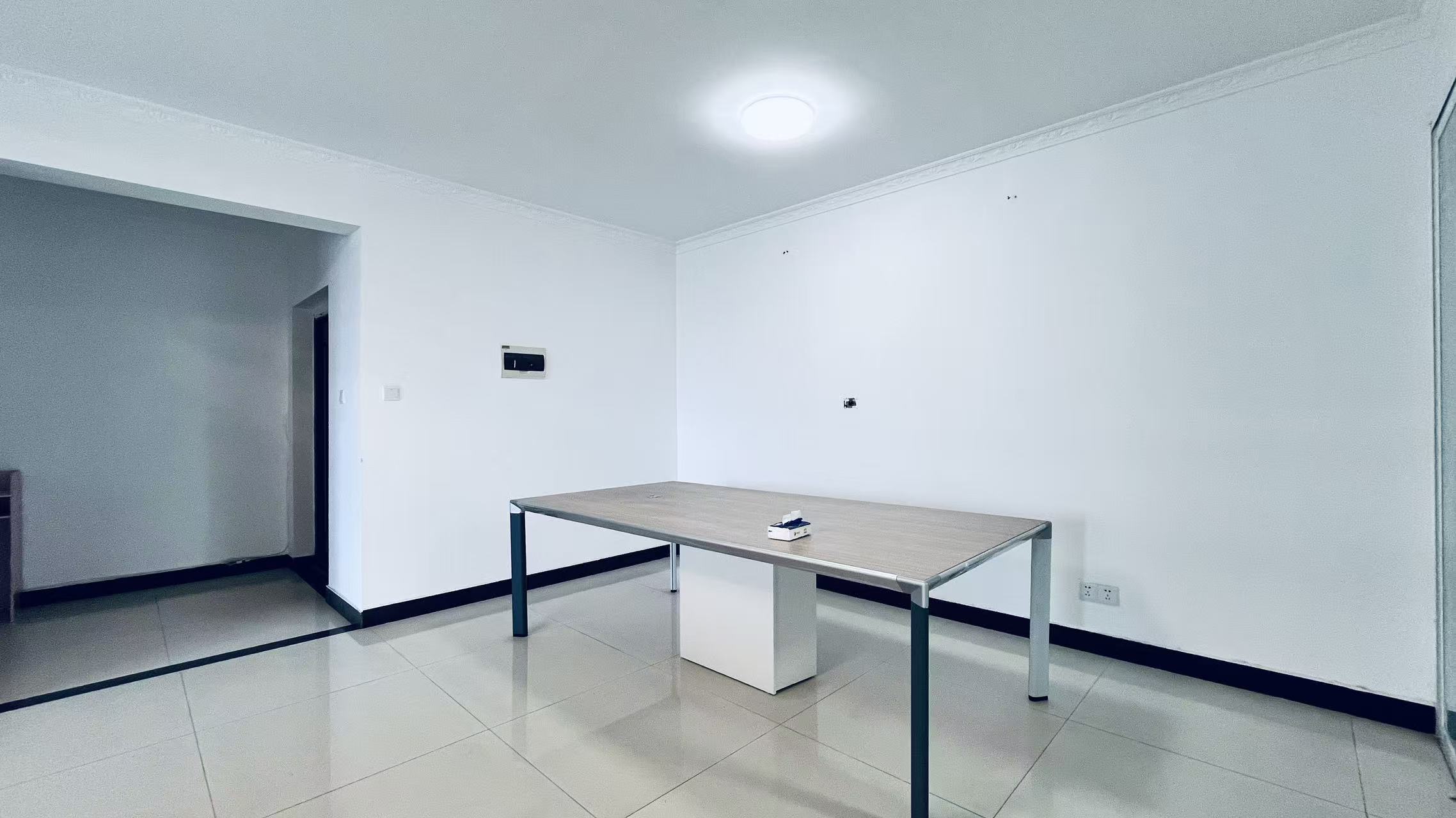 金源大厦 3室2厅1卫 1800.0元/月 金源大厦 3室2厅1卫 1800.0元/月室内图