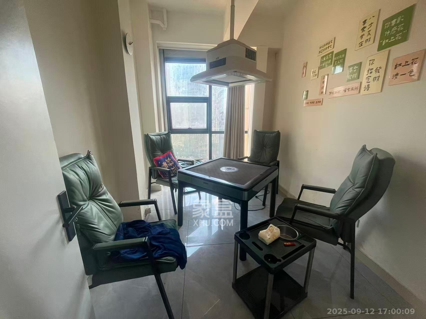 万坤图财富广场  1室1厅1卫    8500.0元/月室内图