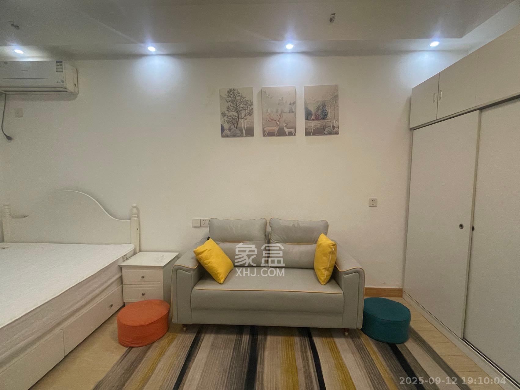 第六都(陆都小区) 1室1厅1卫 1650.0元/月 第六都(陆都小区) 1室1厅1卫 1650.0元/月室内图