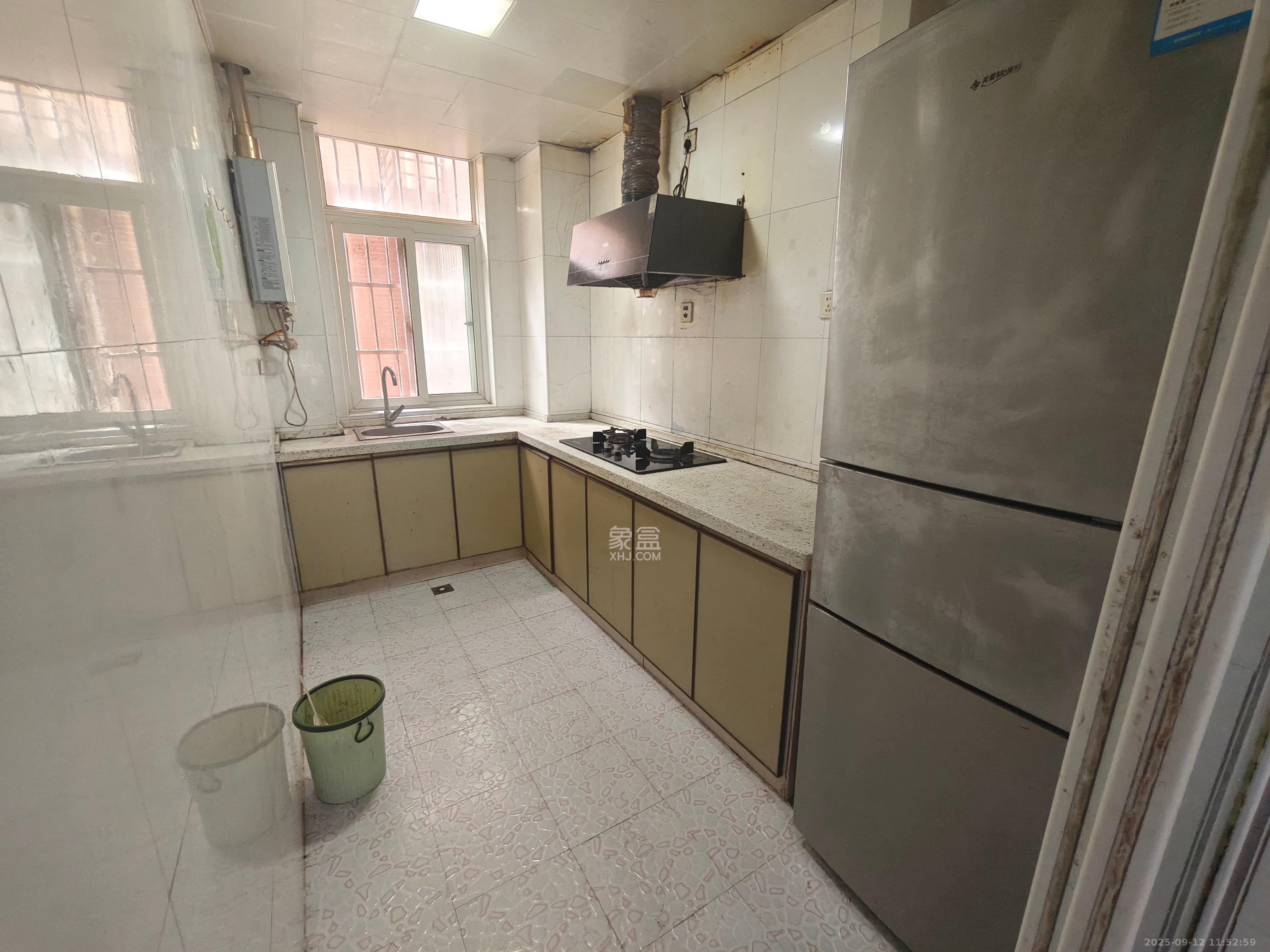 黎郡新宇康景园 2室2厅1卫 1600.0元/月 黎郡新宇康景园 2室2厅1卫 1600.0元/月室内图