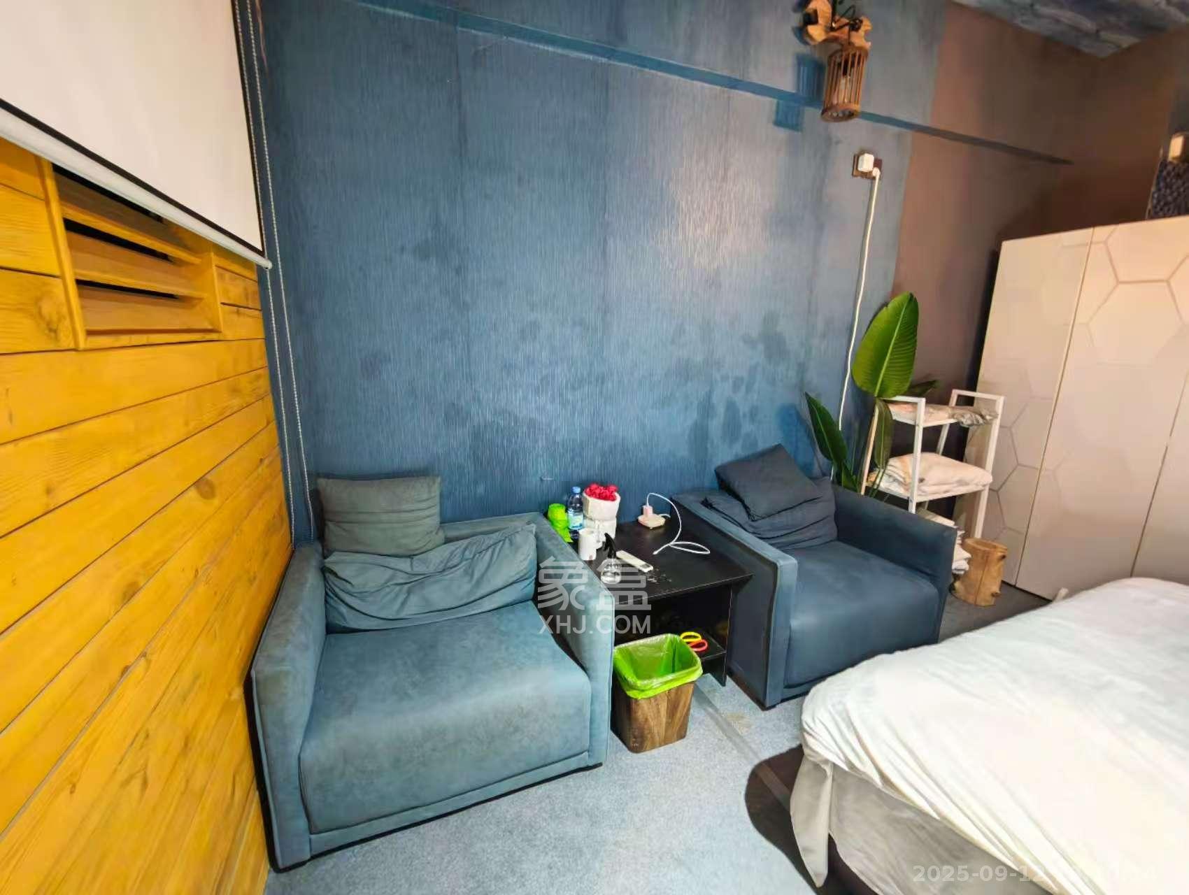 阳光城檀悦  1室1厅1卫    2000.0元/月室内图