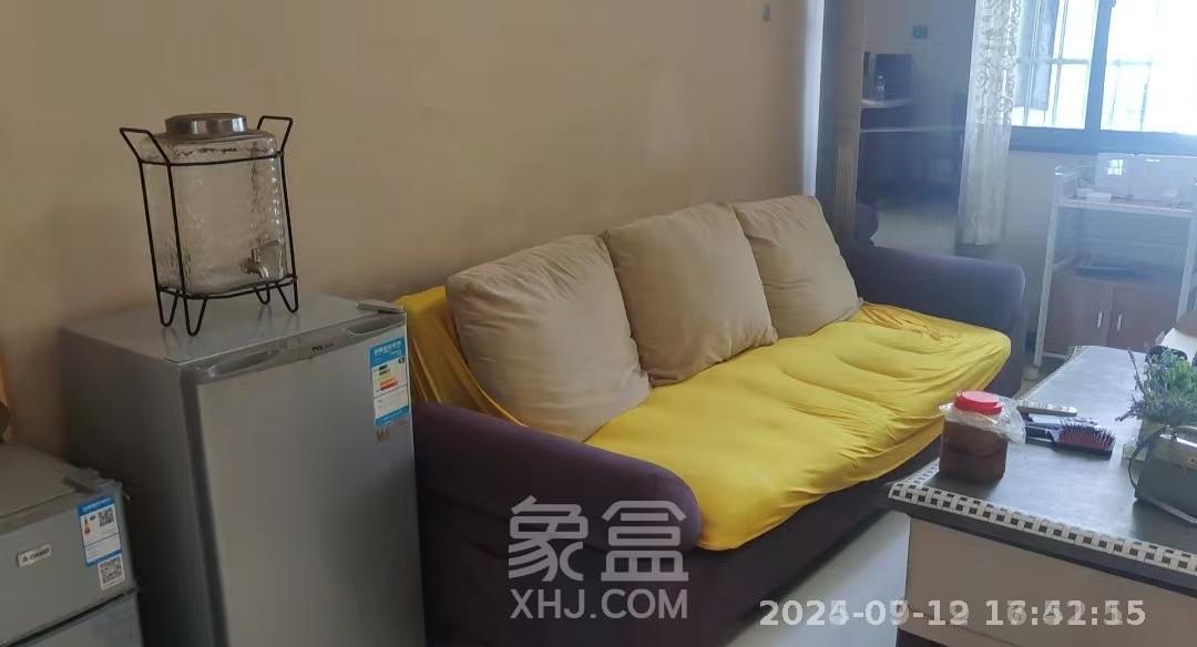 中旺锦安城  1室1厅1卫    1400.0元/月 中旺锦安城  1室1厅1卫    1400.0元/月室内图