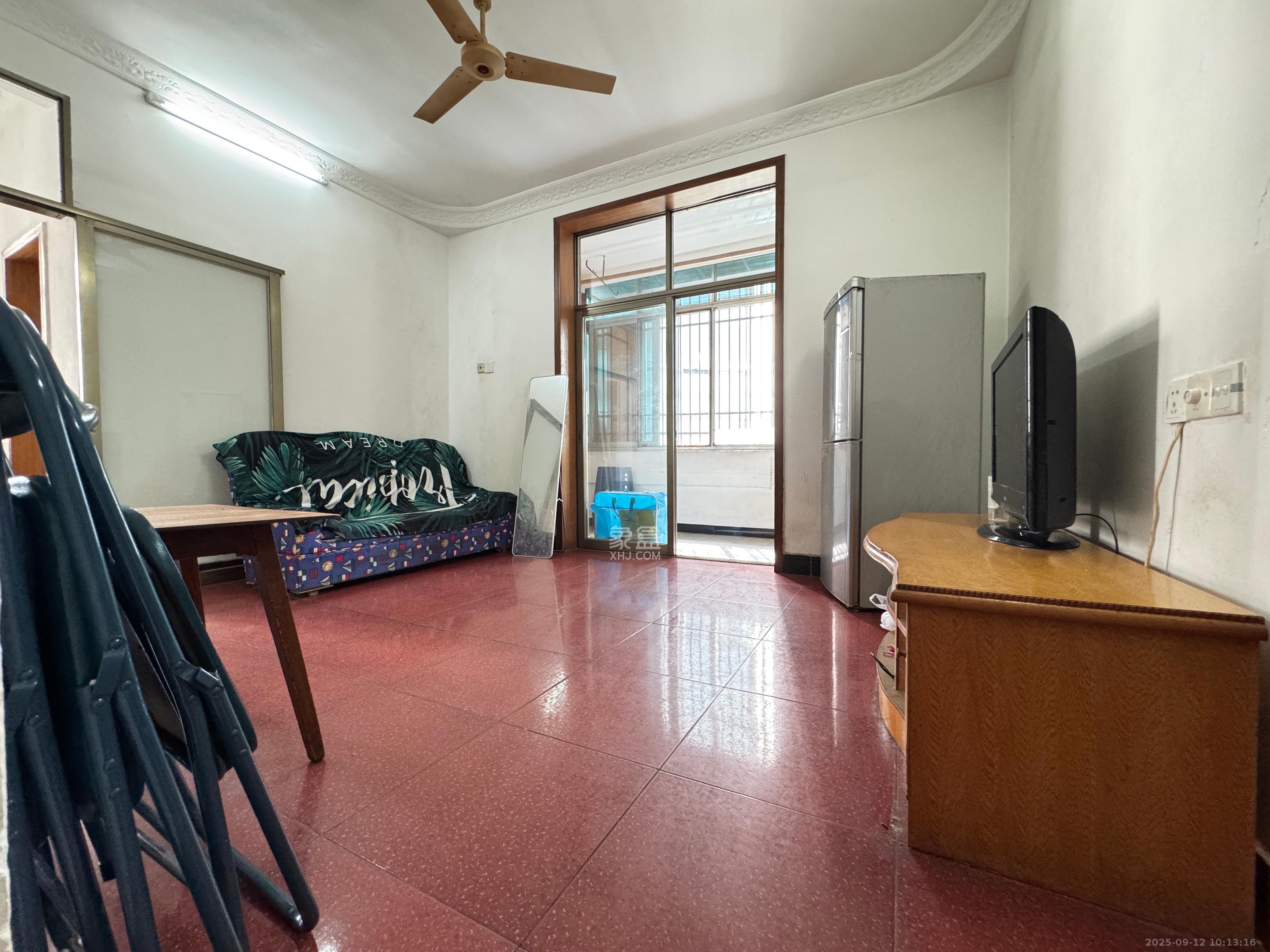 工农桥社区白马公寓（白马庙巷）  3室1厅1卫    2000.0元/月室内图