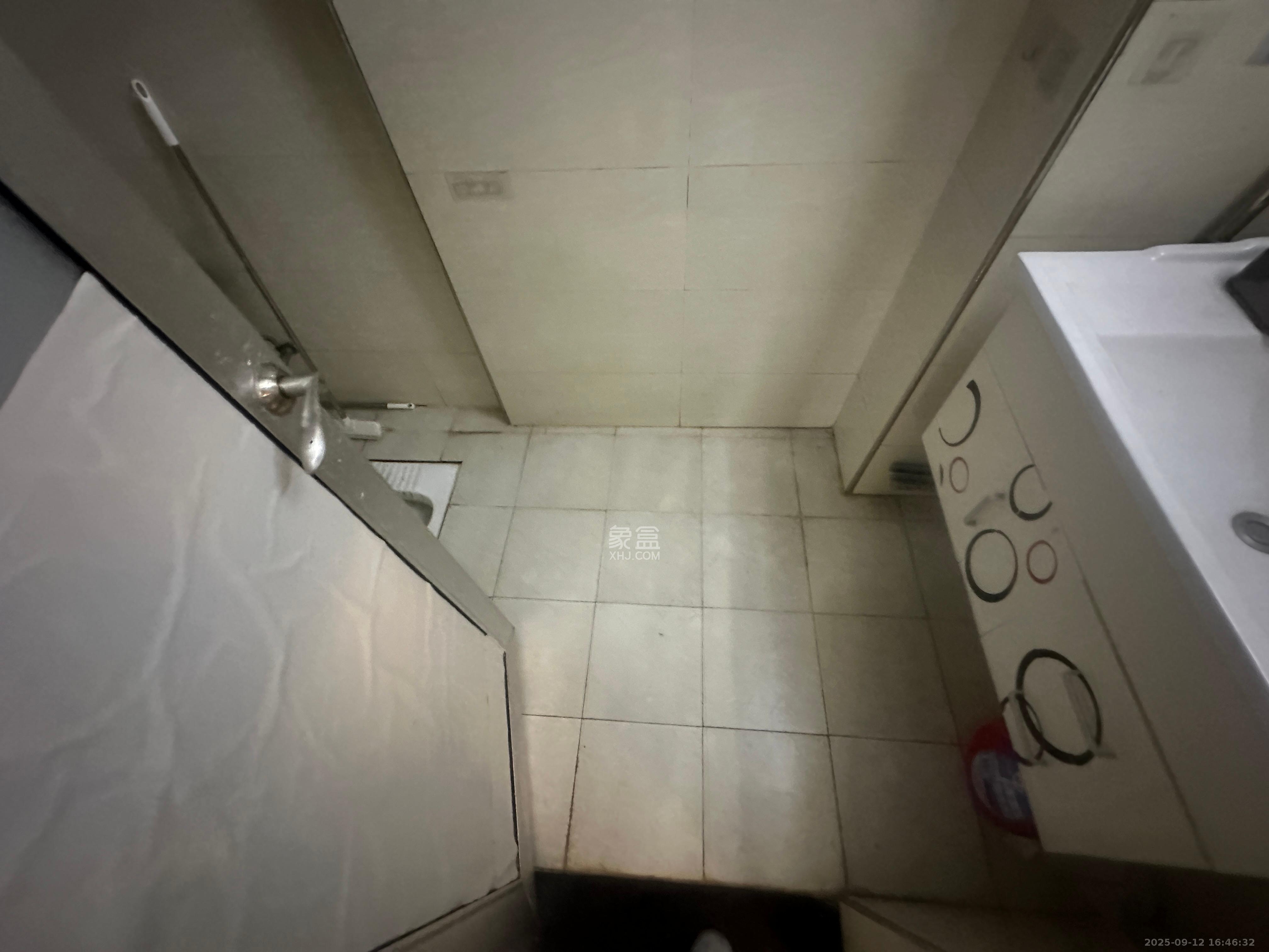 美利新世界  2室2厅1卫    1800.0元/月 美利新世界  2室2厅1卫    1800.0元/月室内图