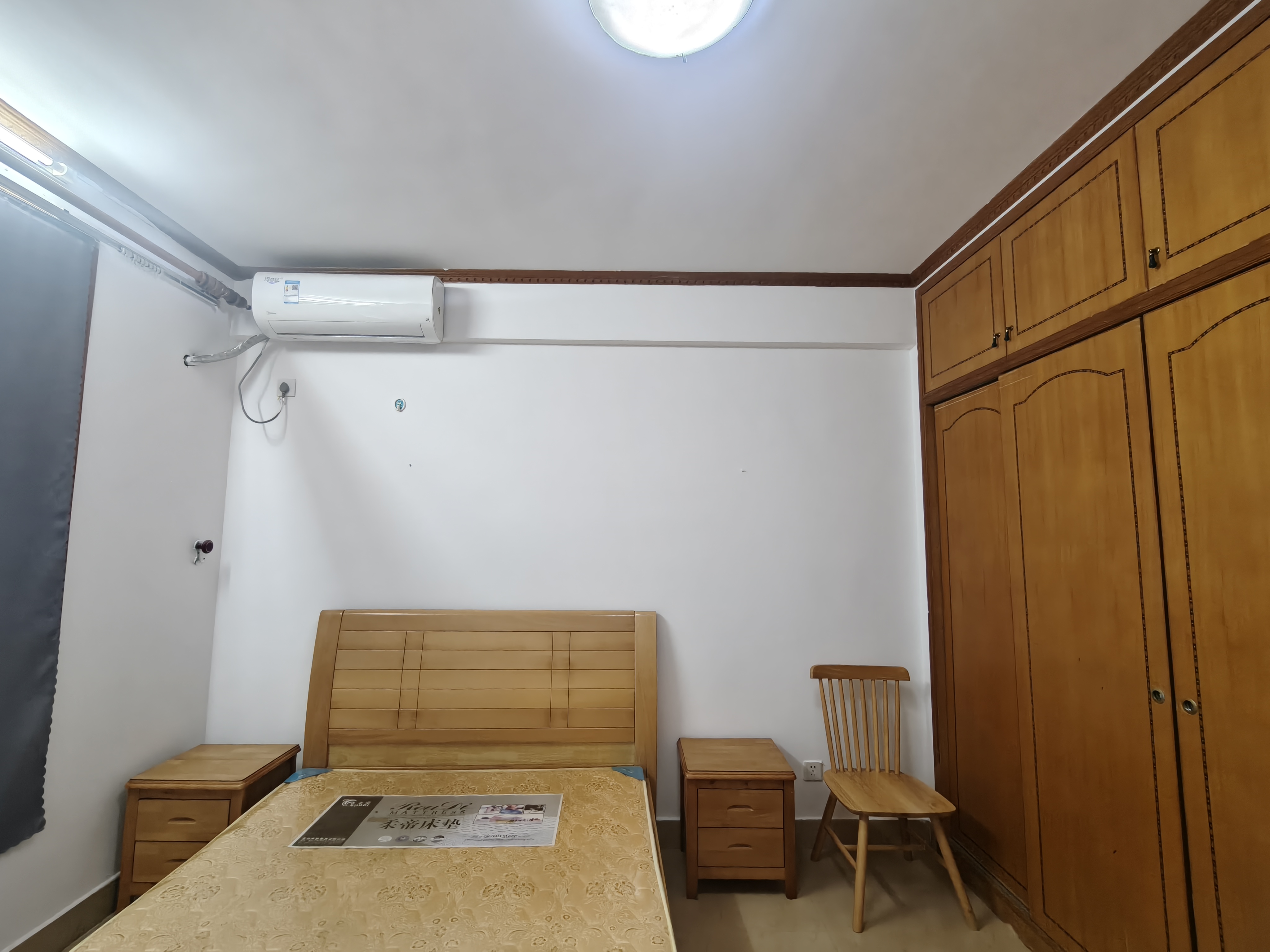 军安花苑  4室2厅2卫    3000.0元/月室内图