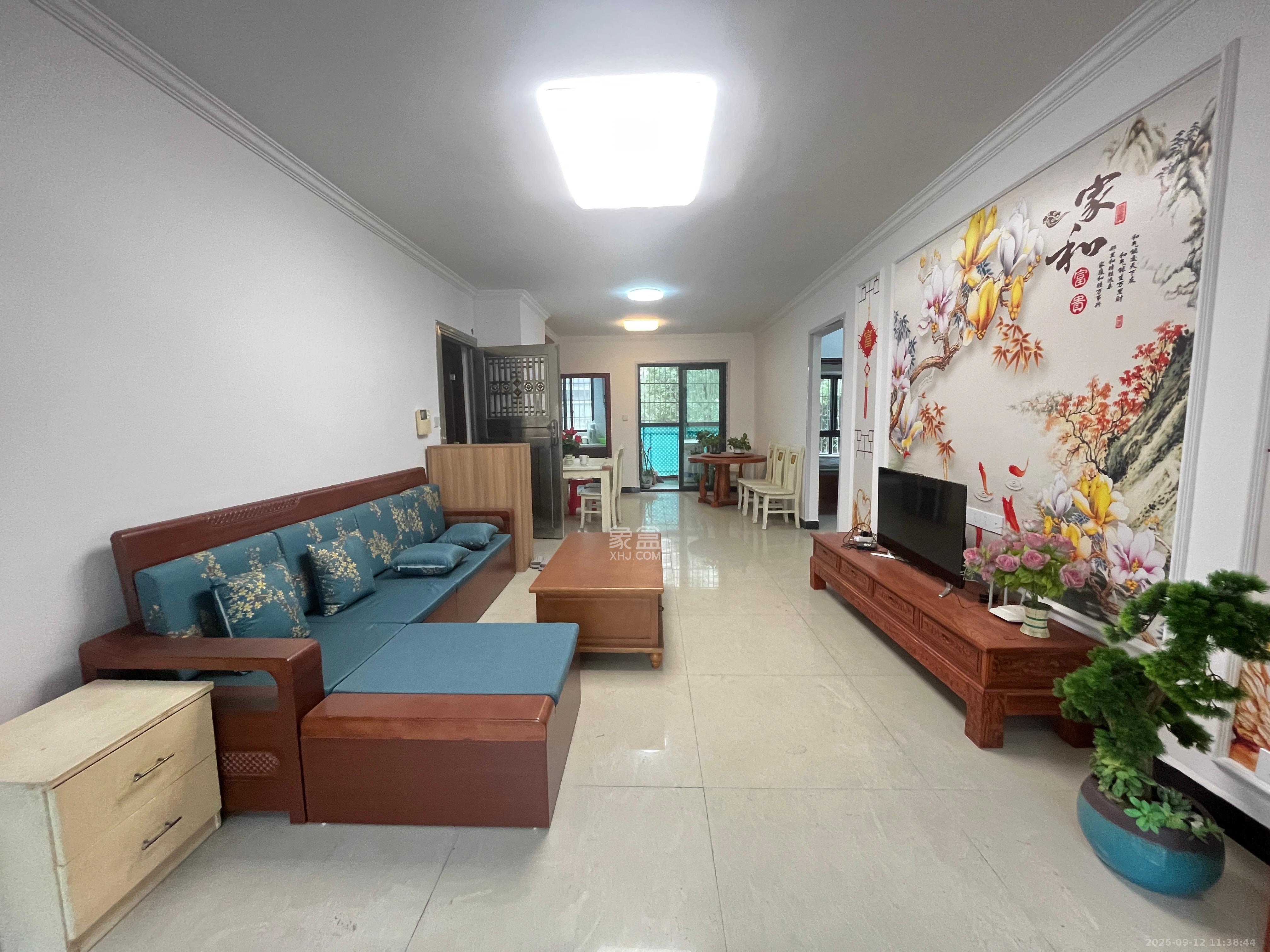 嘉宇盛世华章 2室2厅1卫 2500.0元/月 嘉宇盛世华章 2室2厅1卫 2500.0元/月室内图