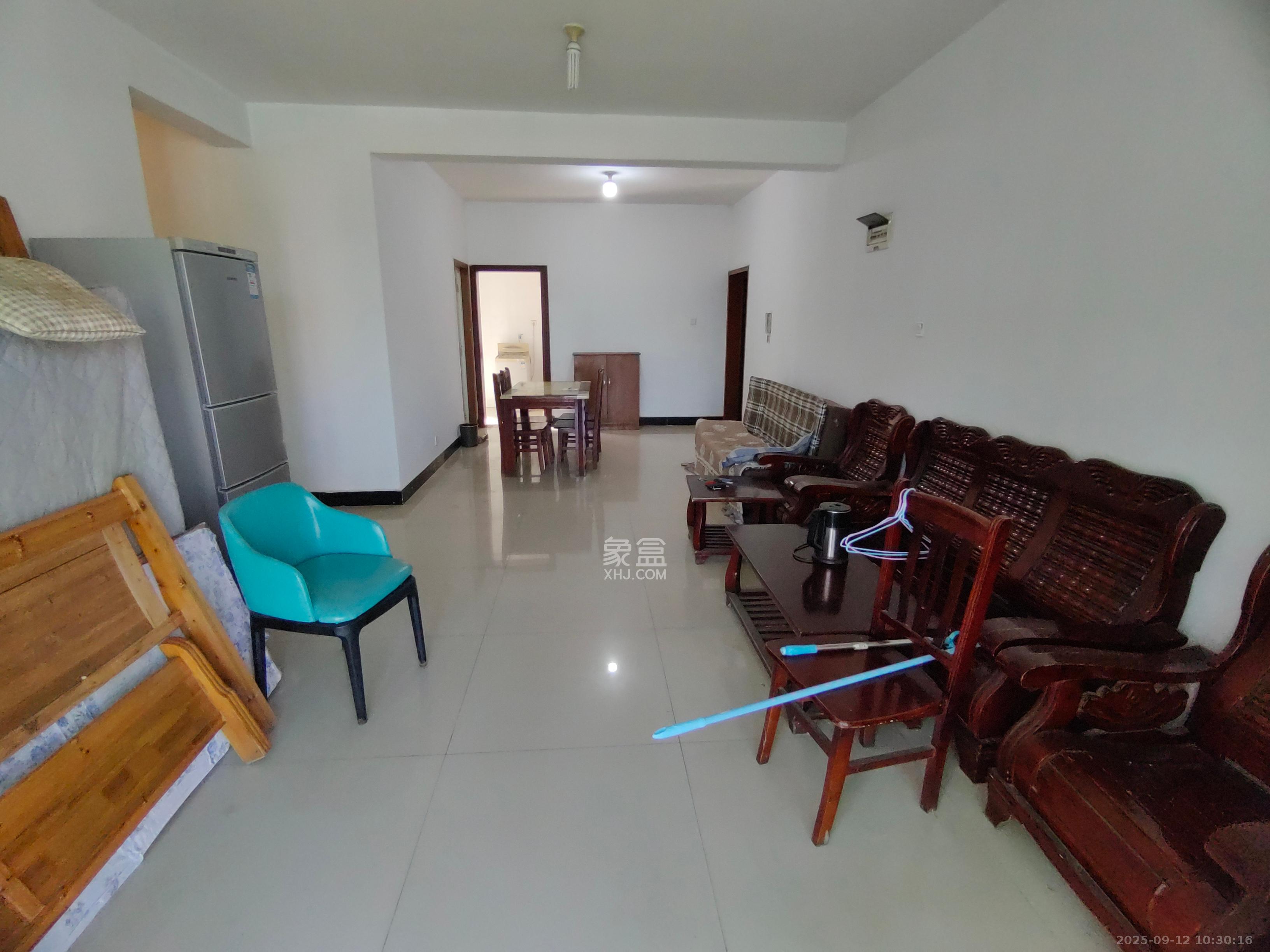 洞井二小区  3室2厅1卫    2100.0元/月室内图